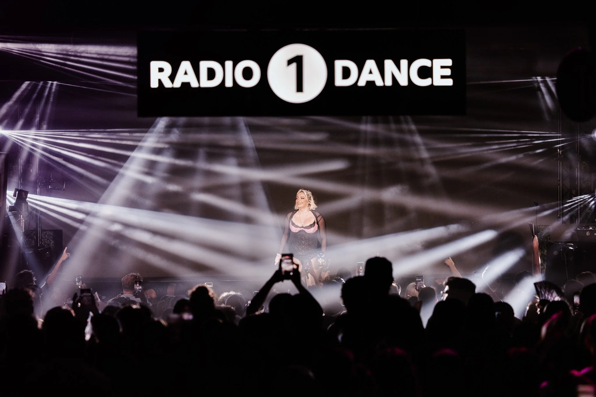 bebe-rexha-bbc-radio-1-dance-42.jpg