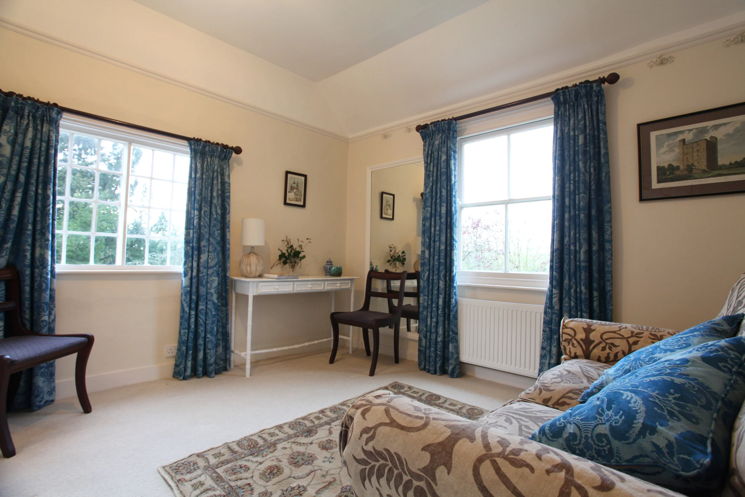 Stay — Hedingham Castle