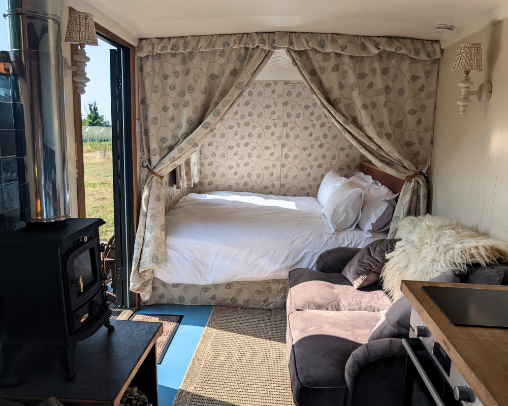 Bothy internal 4.png