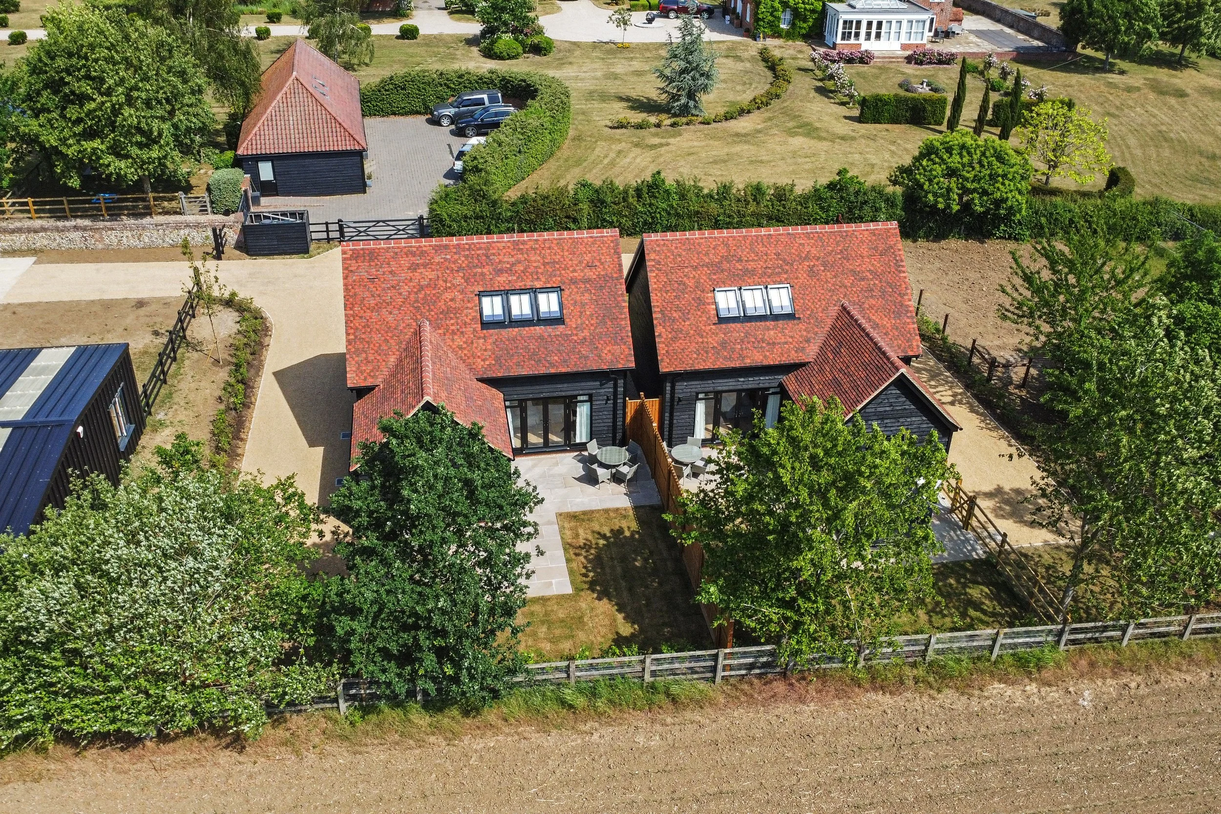 Rectory Farm Cottages (2.9 miles)