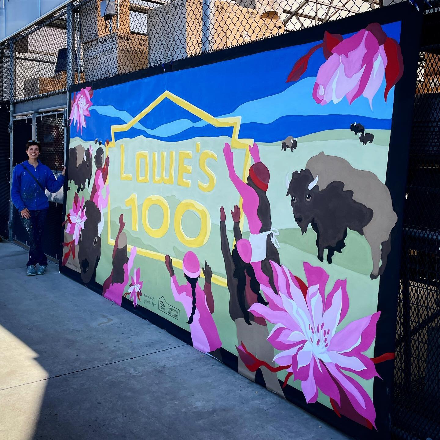 Found my mural out front of Lowe&rsquo;s! 📸 Photo by Dawn, friendly Garden Center employee 🎨
.
.
.
#lowes100murals #missoulalowes #lowesmissoula #lowes #muralart #mural #muralist #ladymuralist #montanaart #montanapainter