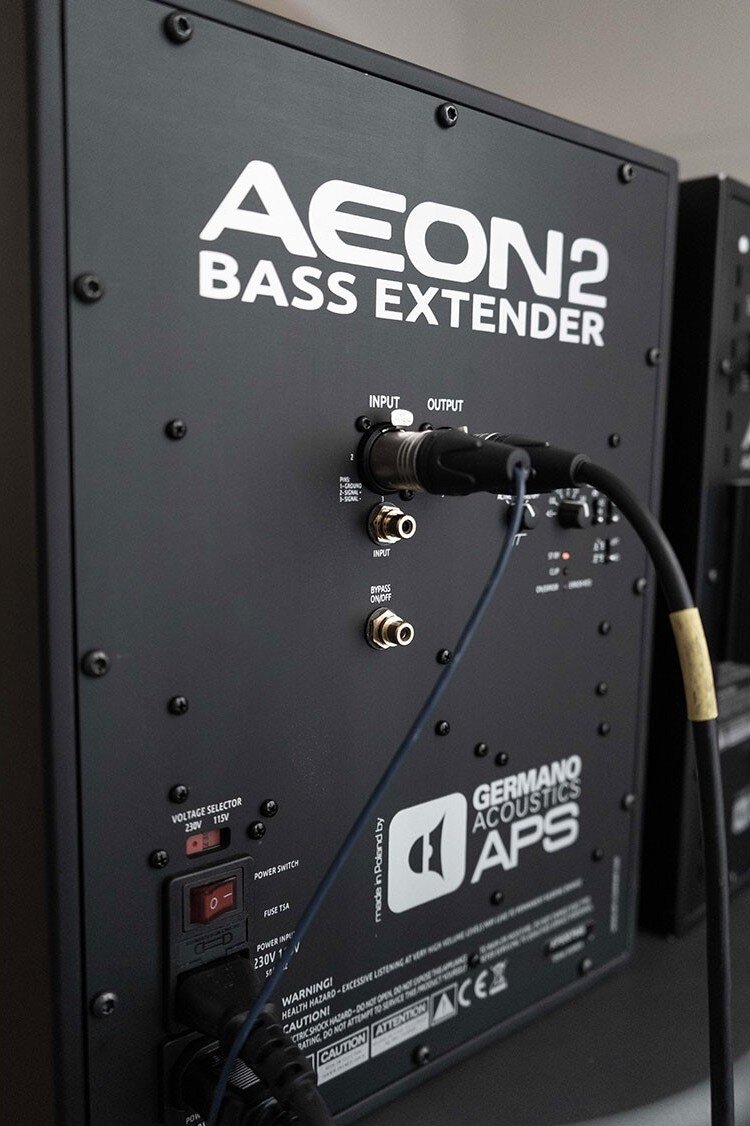 aps-aeon-2-bass-extender-active-monitor-bundle-6bf.jpg