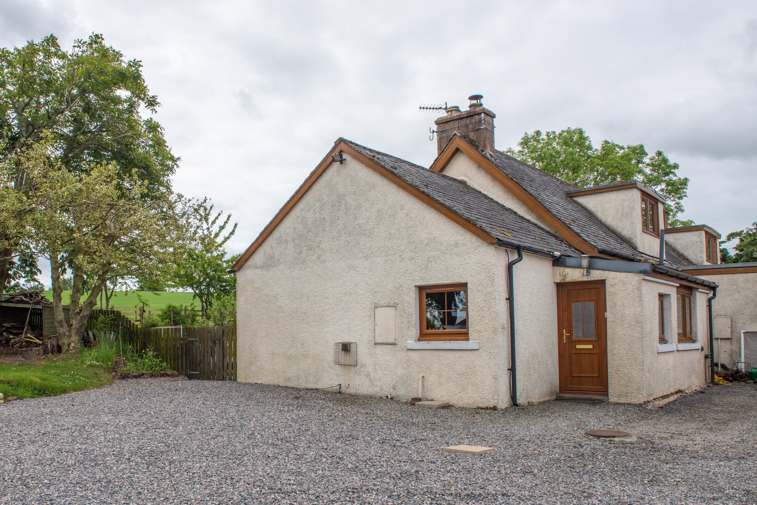 Glendhu Cottage (High Resolution - For Printing)-1.jpg