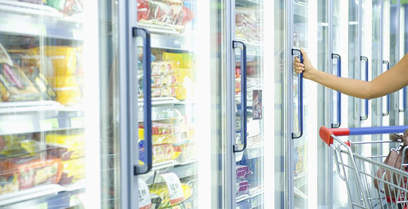 supermarket refrigeration case cleaning