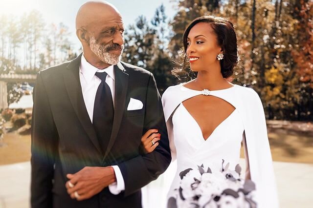 ~ MOMENT ~
&ldquo;My father gave me the greatest gift anyone could give another person, he believed in me.&rdquo; &ndash; Jim Valvano
.
Happy Father&rsquo;s day to all the fathers out there.
&bull;
&bull;
&bull;
&bull;
&bull;
#bride #weddingday #wedd