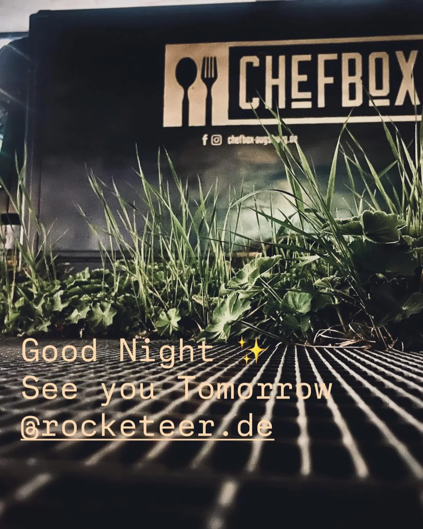 Season&rsquo;s on. 
Gestartet mit einem unserer Lieblings-Events des Jahres @rocketeer.de 

Good food, homemade toppings, klare Handschrift &ndash; wir lieben, was wir tun.

Ein paar Termine sind noch offen. 
DMs are open.
