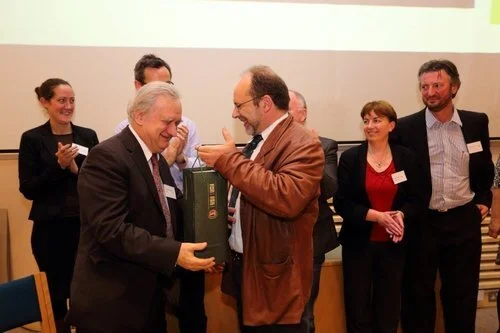 Gift-3.jpg