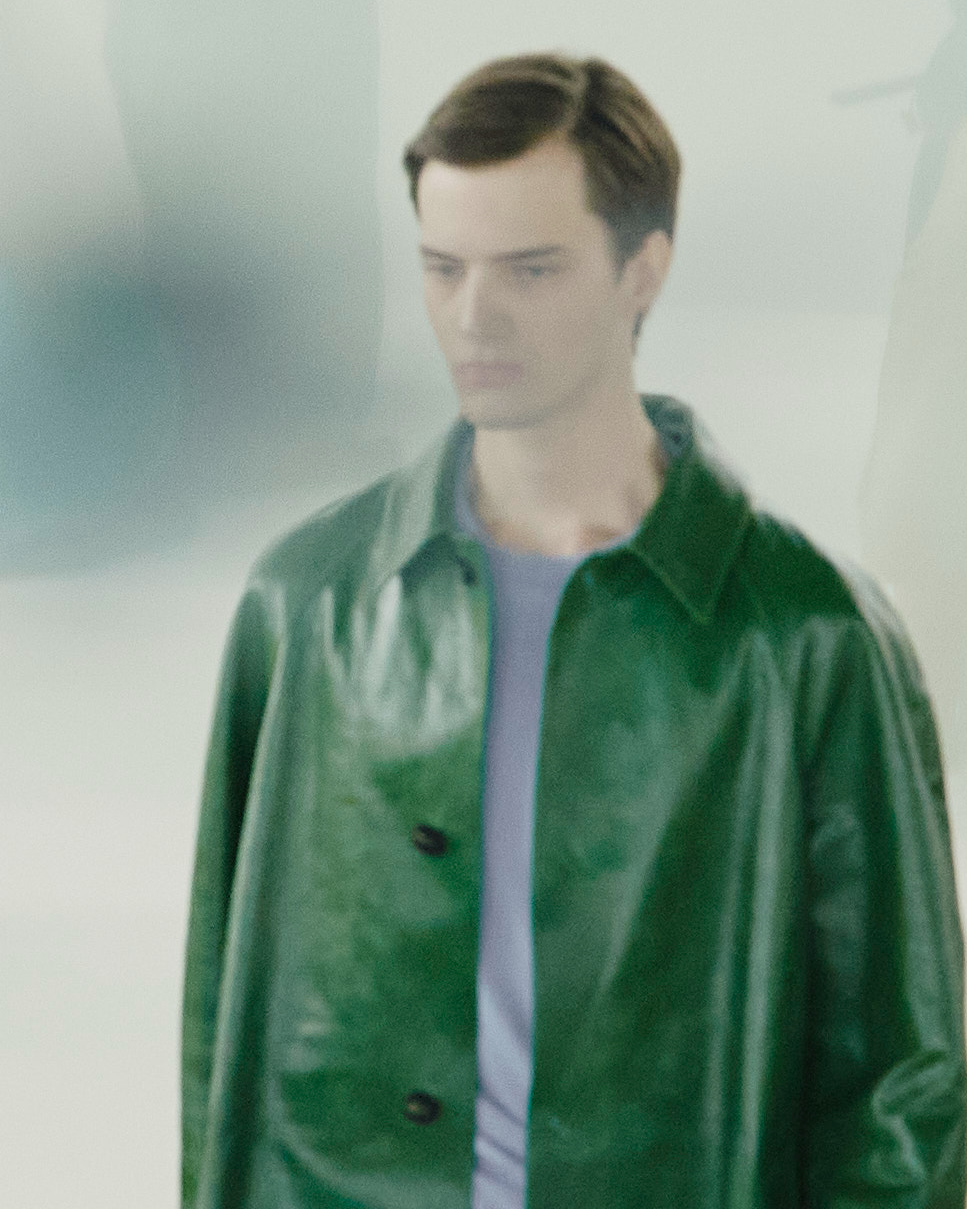 230923_JL_FERRAGAMO_SS24_SHOW_02_ABOVE_0593.png