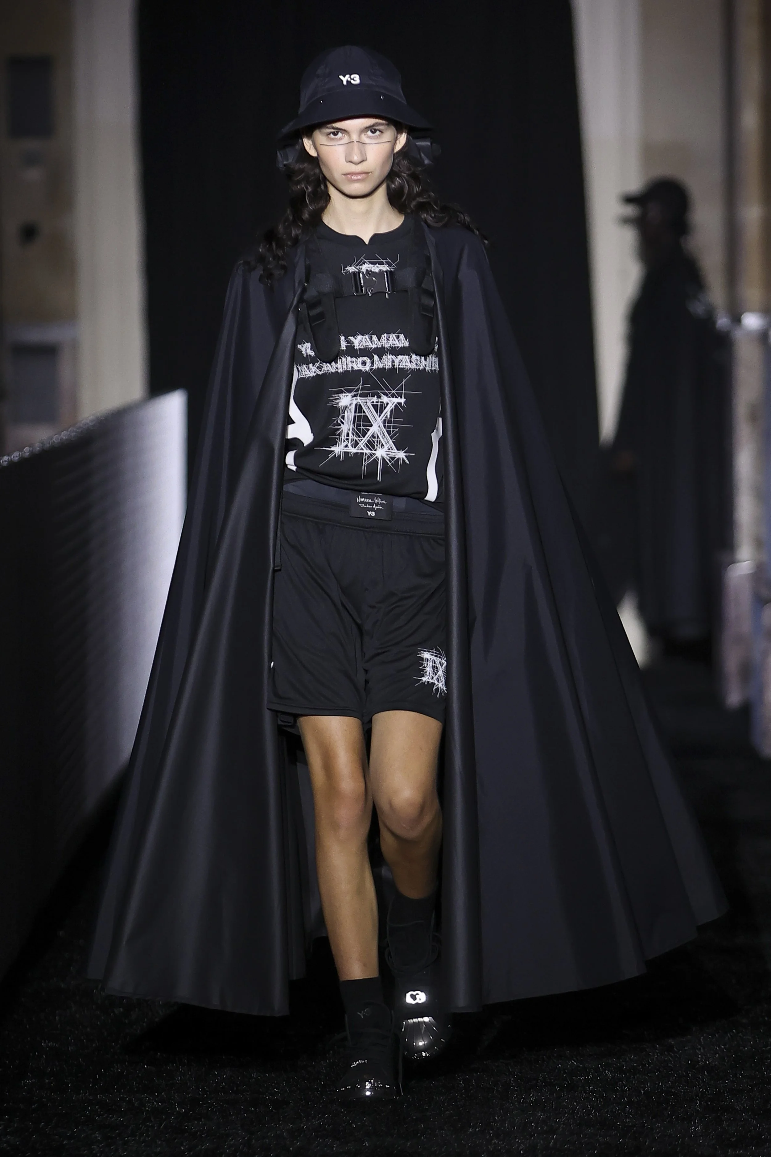 LOOK 32 (1).jpg