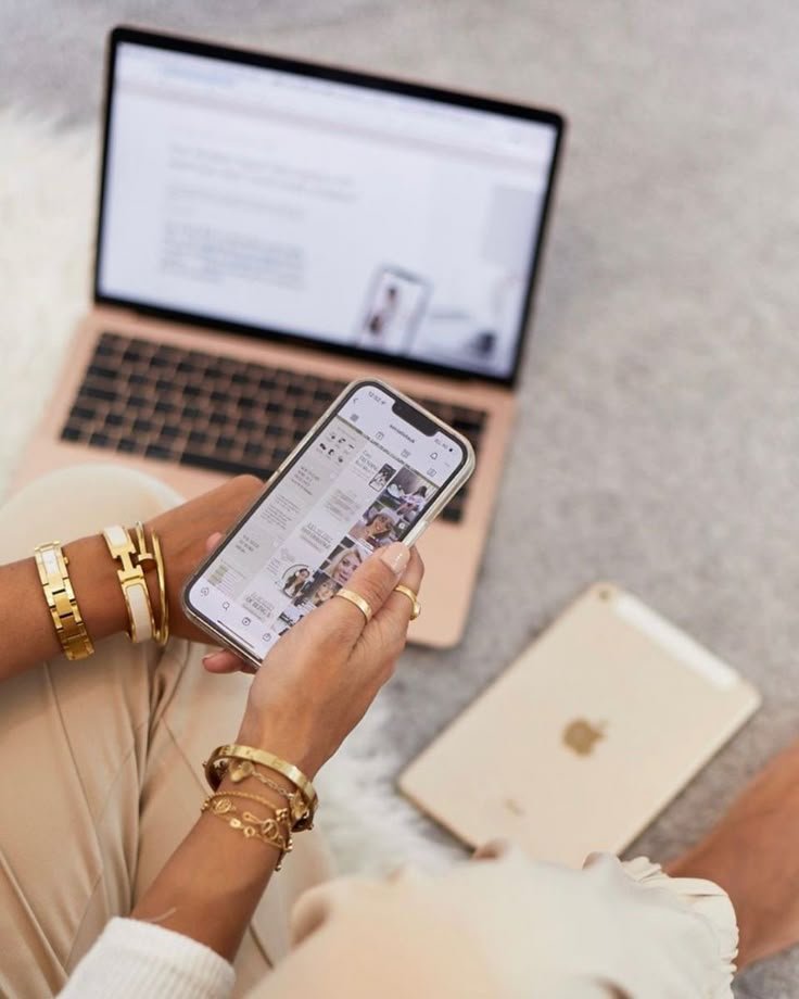From Solo to Studio: A Scalable Roadmap for Spray Tan Artists Building a Dream Team