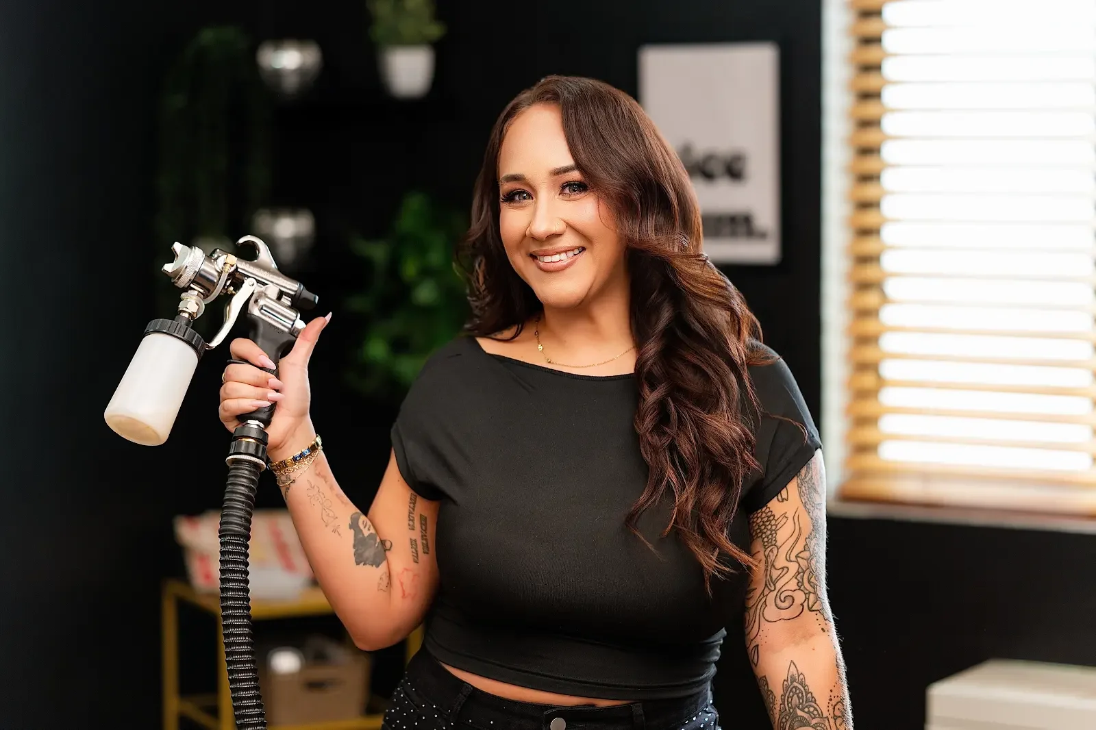 Meet Valentina Forero, the Spray Tan Artist Behind Bronzed Beauty Bar in Bethesda, Maryland