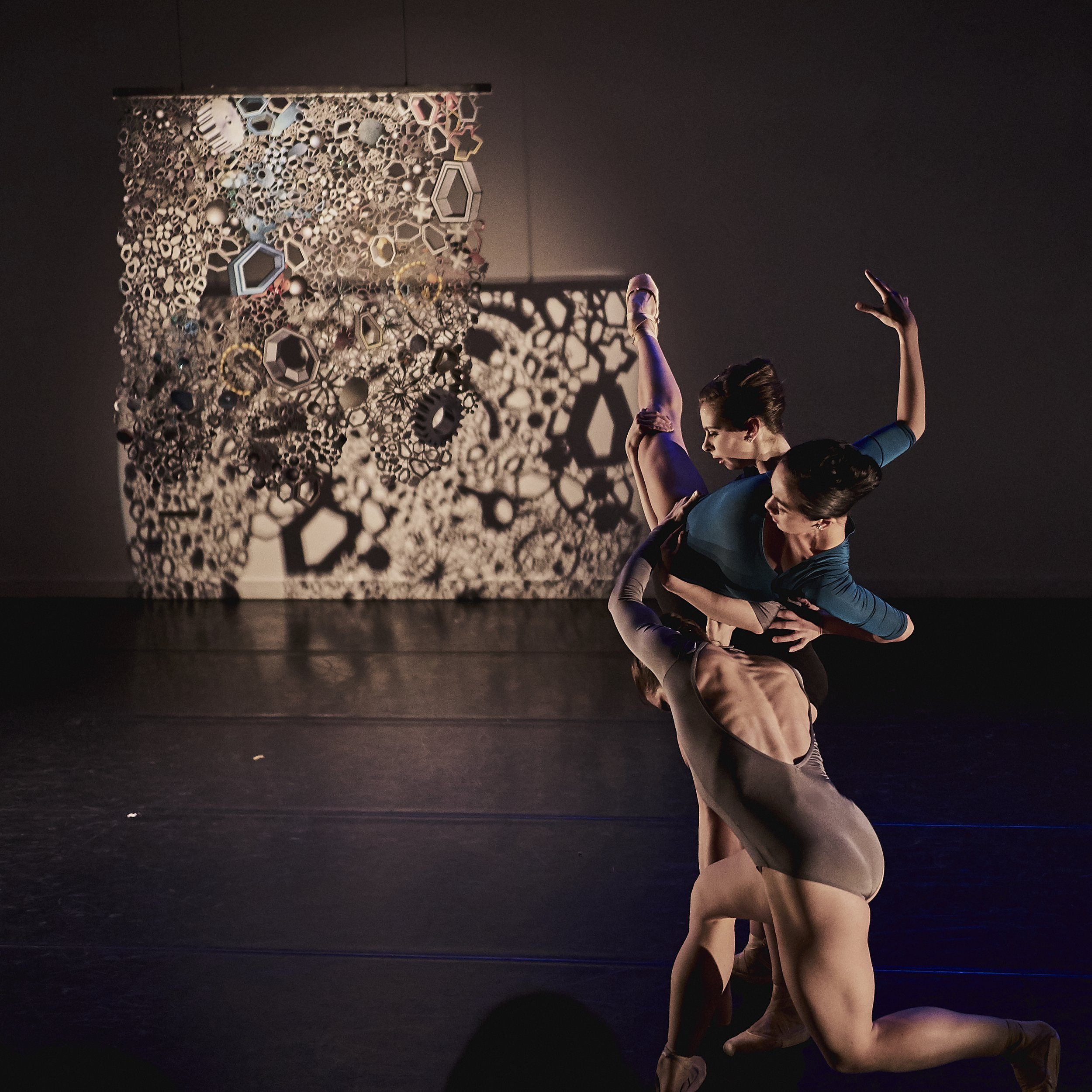  ”STRATA,” by konverjdans in collaboration with artist Nancy Baker, choreographed and performed by Tiffany Mangulabnan, Jordan Miller and Amy Saunder 