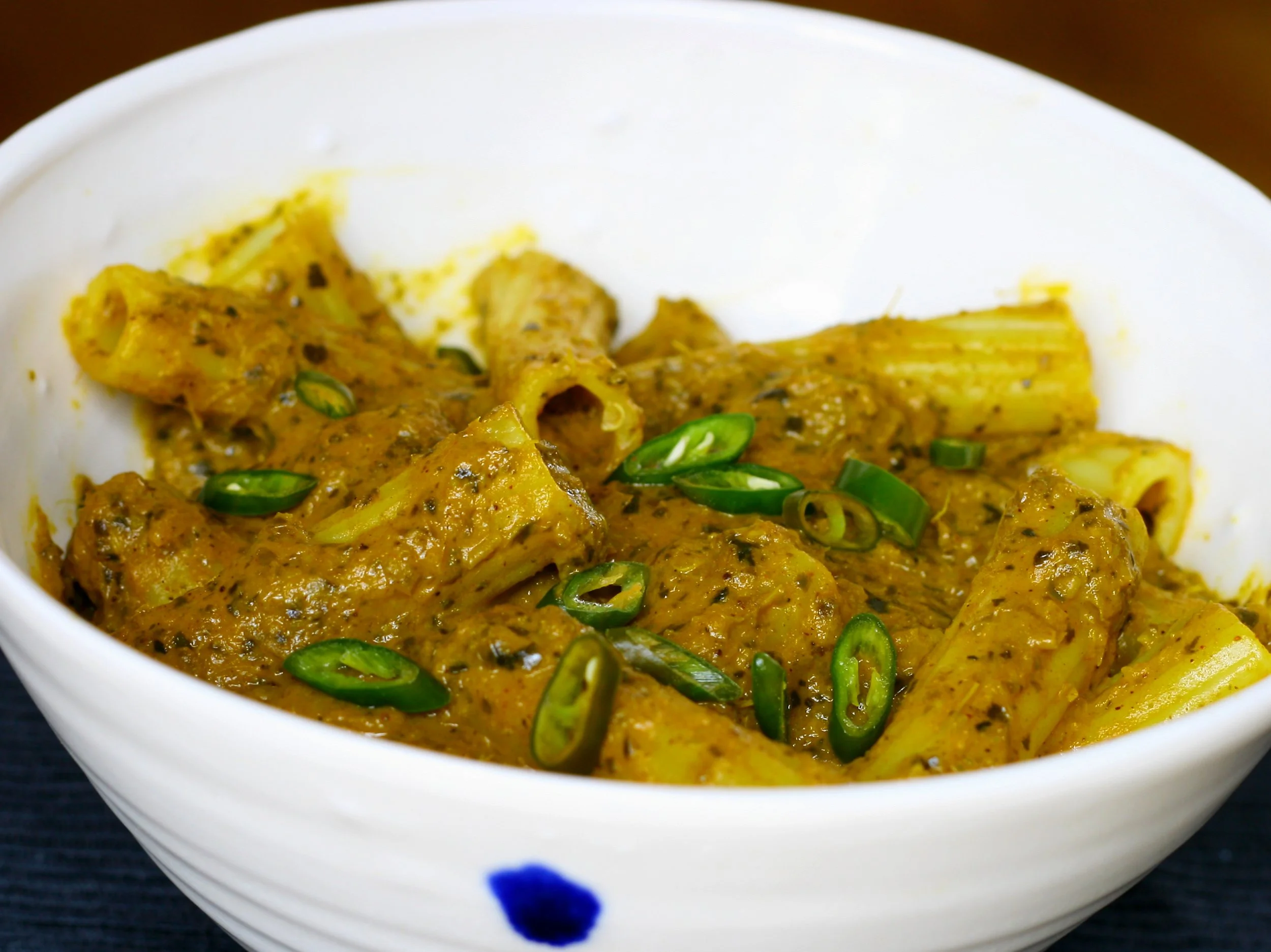 Butter curry cavolo nero pasta (veggie or vegan)