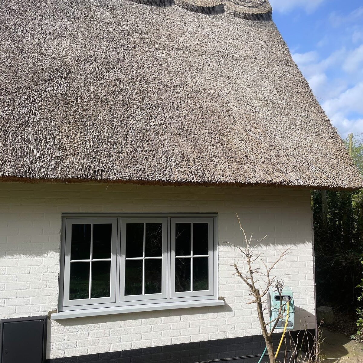 We&rsquo;ve been busy replacing windows in this delightful thatched cottage in South Norfolk through the ☀️ and 🌧️ this week #timberlookwindows #painswickwindows #norwichwindows #heritagewindows #thatchedcottage #bespokedoubleglazing #norwichsmallbu