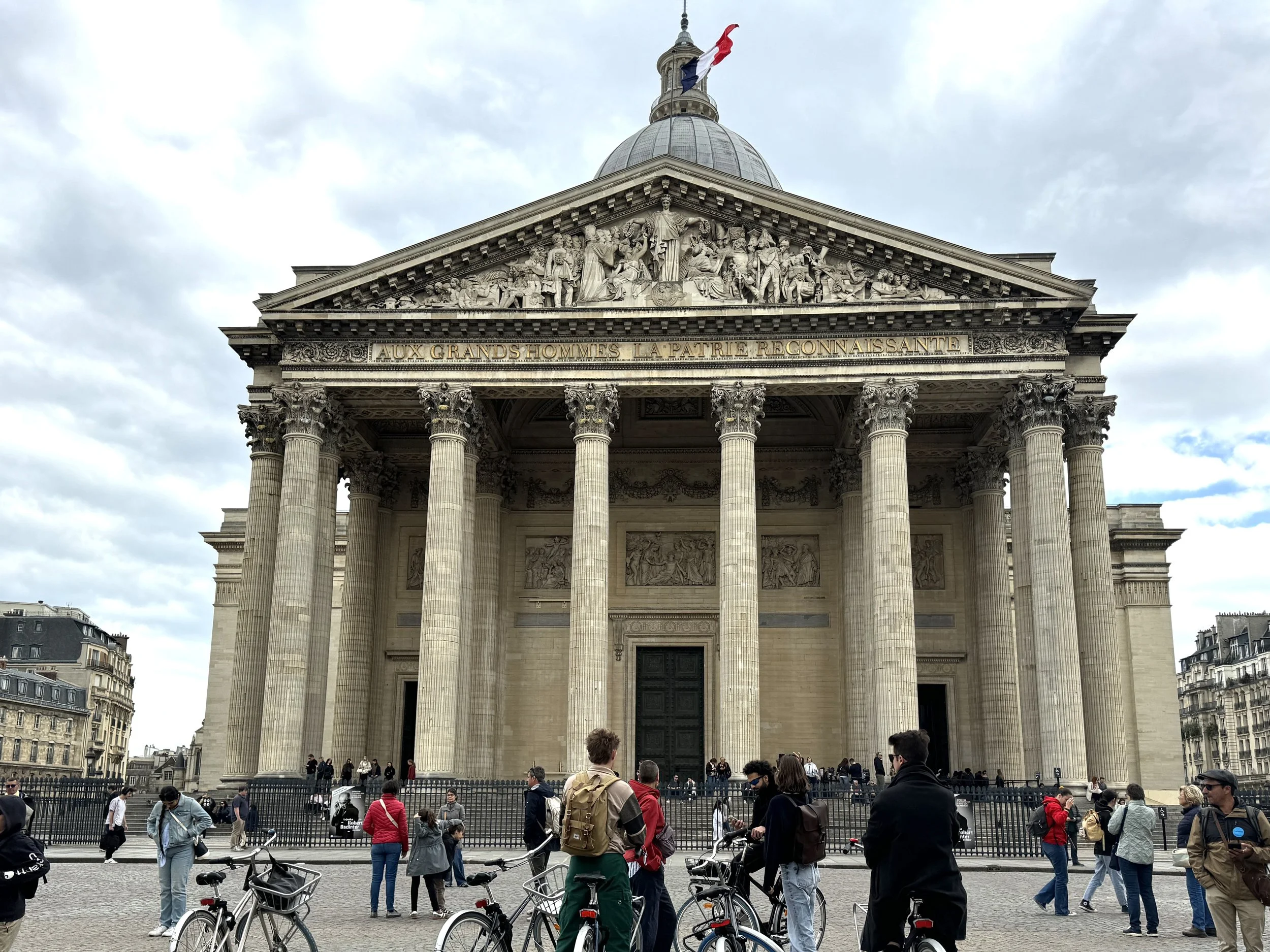 Pantheon tijdens fietstour met Emma