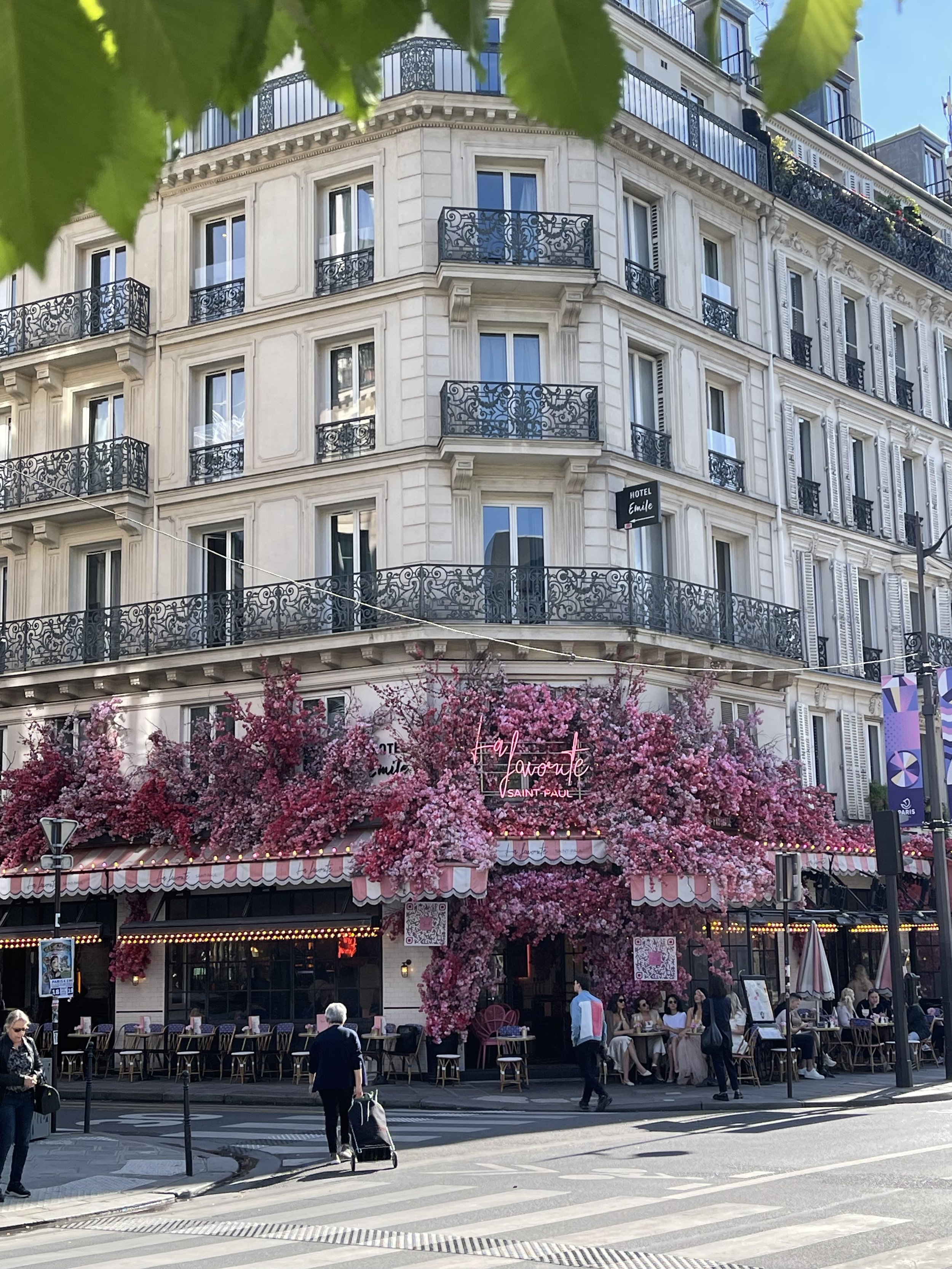 De cafés en patisserieën van Parijs waar je echt wilt binnenstappen
