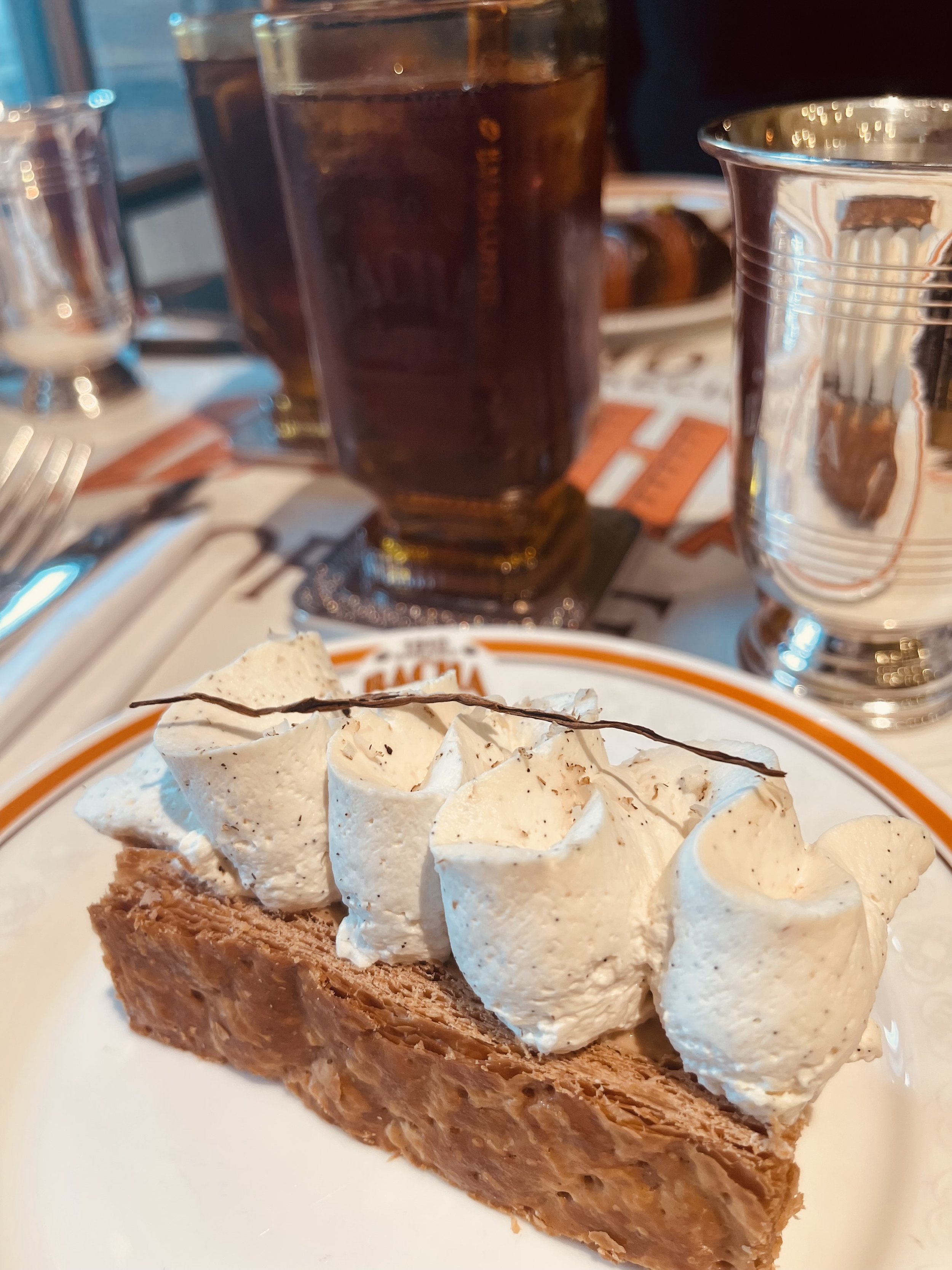 gebakje Bacha Coffee Paris.jpeg