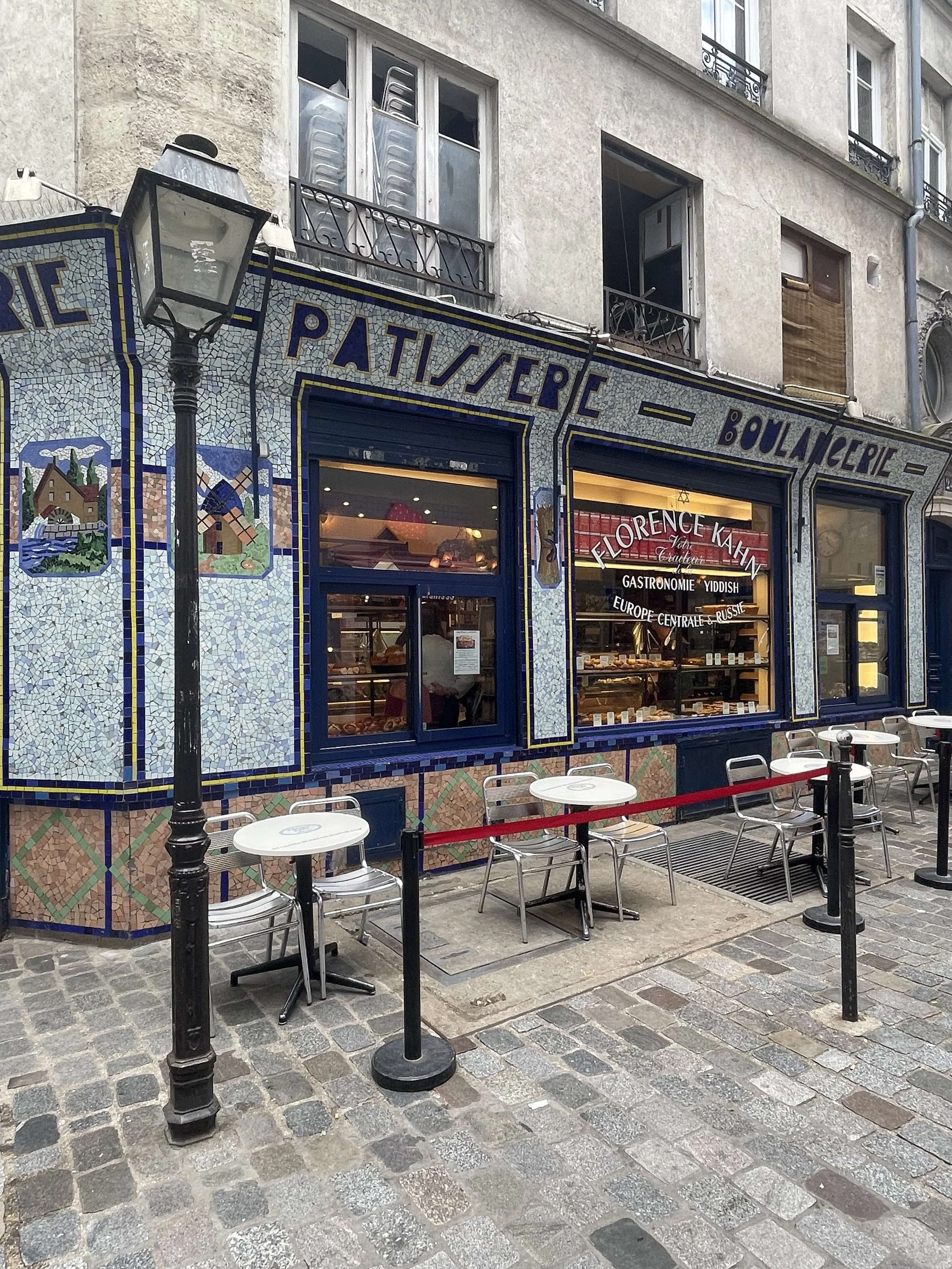 Pattiserie Boulanger le Marais Florence Kahn.jpeg