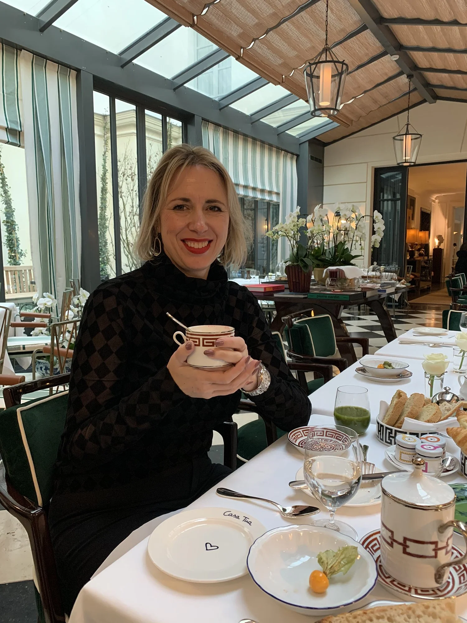 Het Parijse dagritme van koffie tot apéro