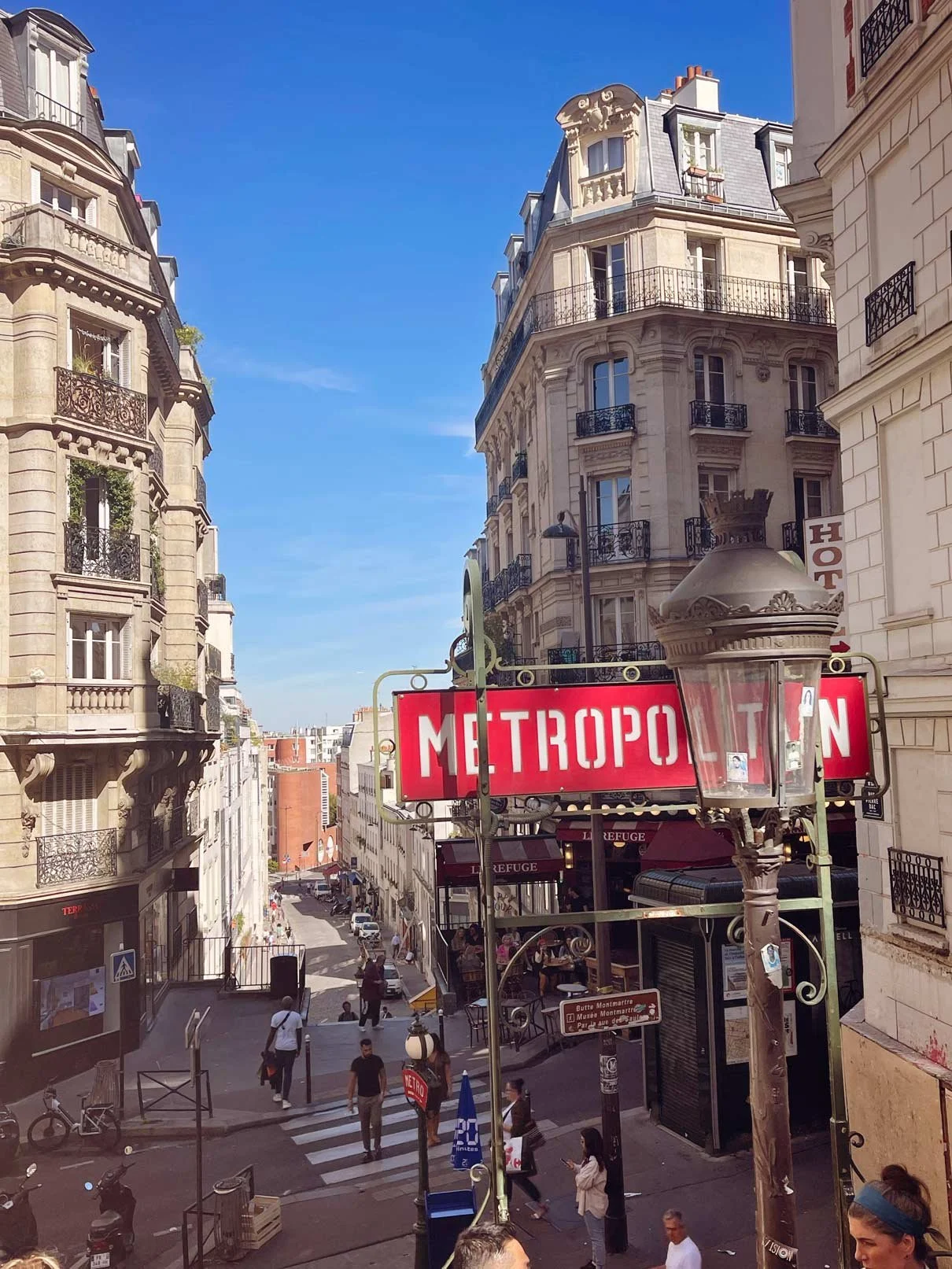 uitkijk vanuit de Metro Montmartre