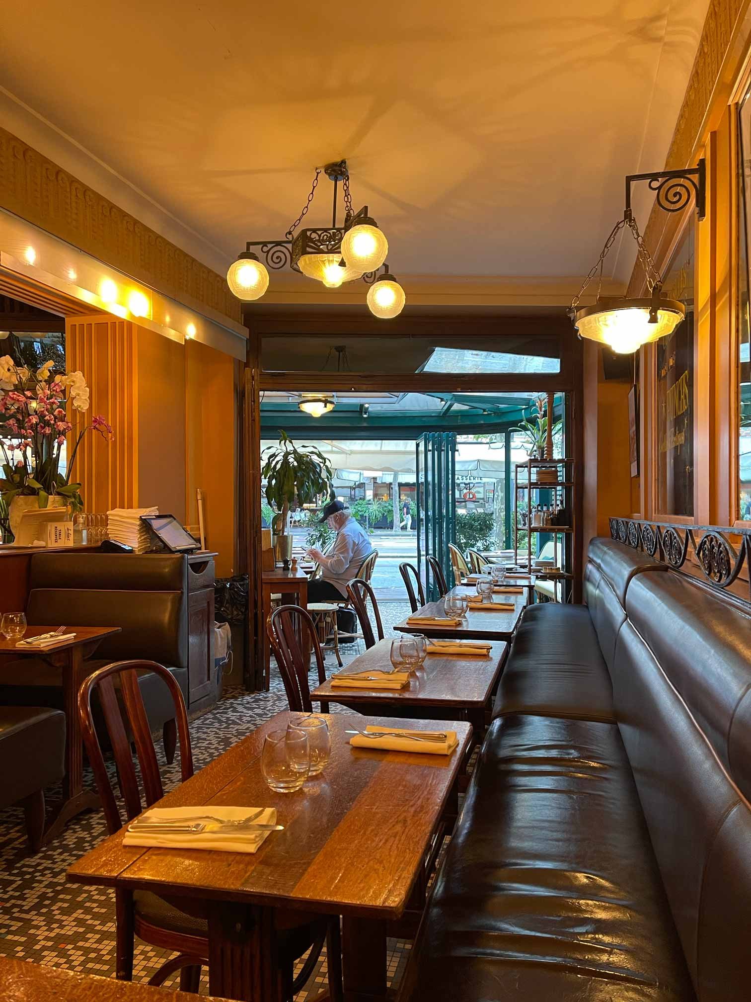 Le Select restaurant interieur