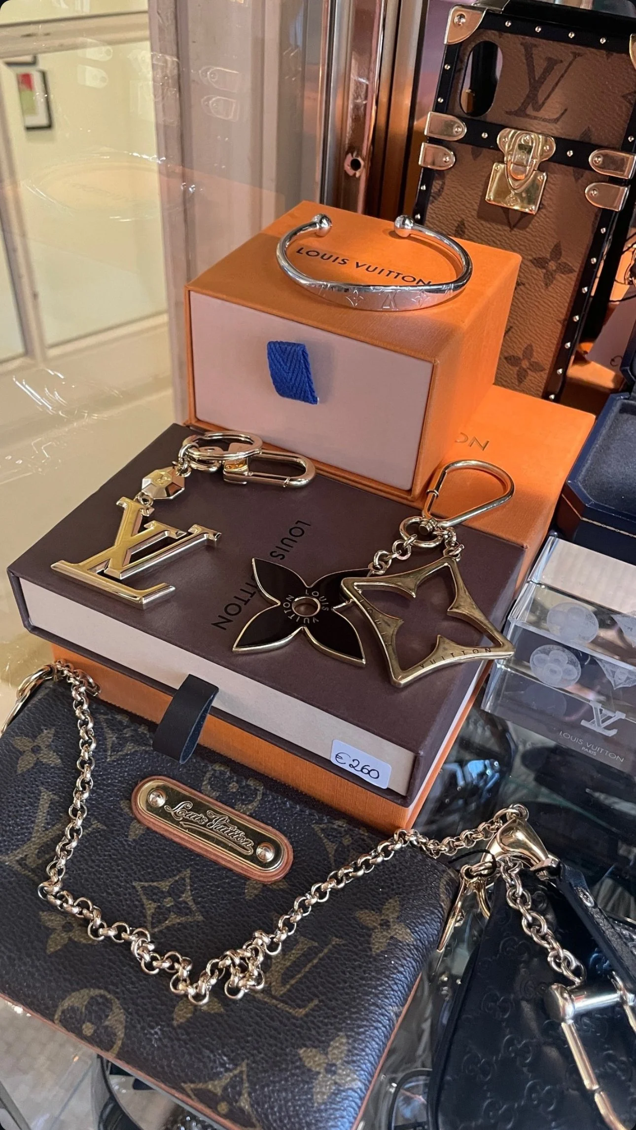 Louis Vuitton Preloved