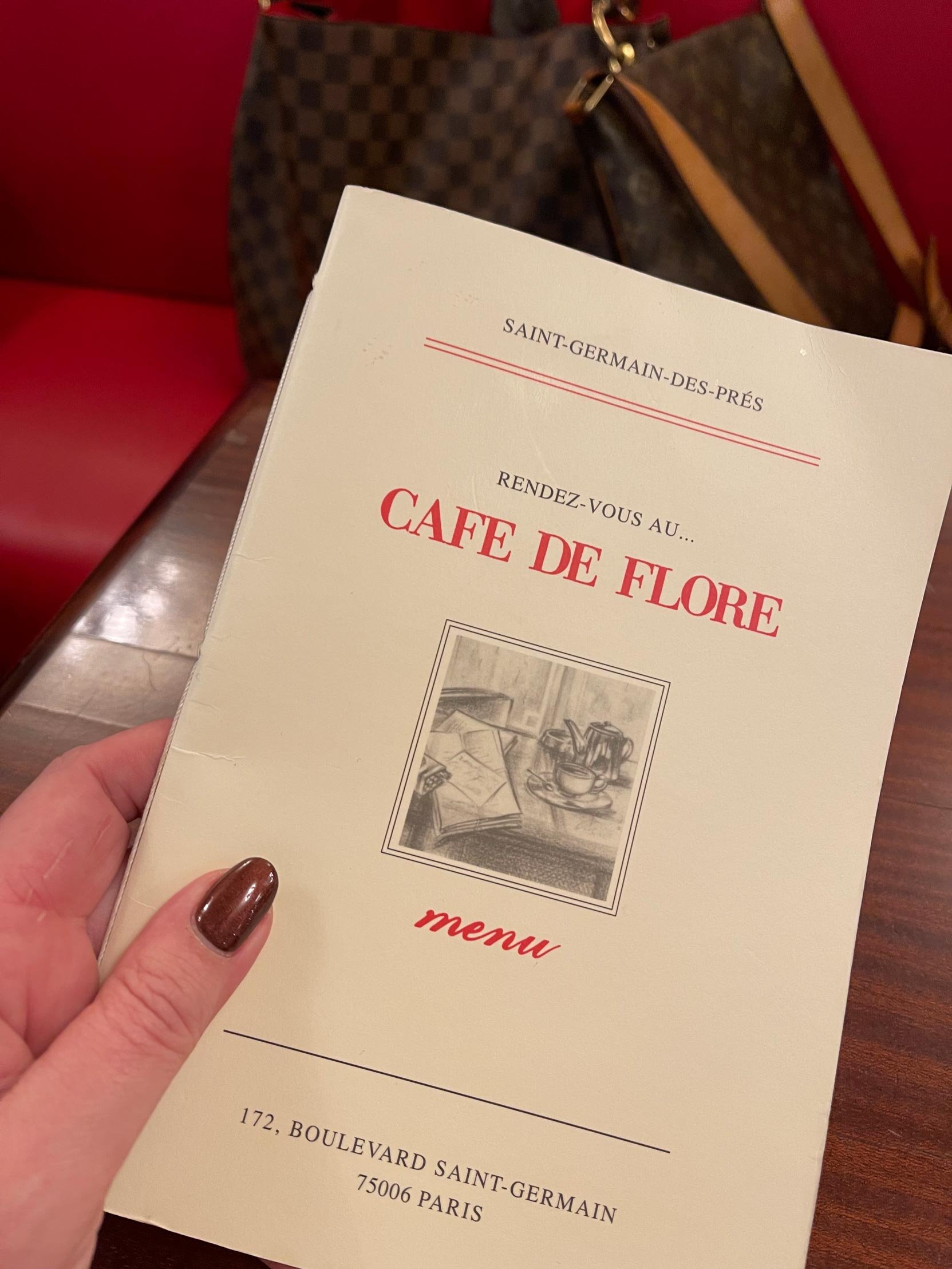 Rendez vous au cafe de Flore Saint Germain des Pres