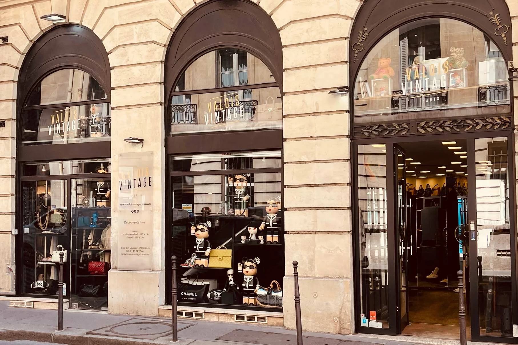 Valois vintage Parijs Preloved Designer items