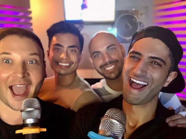 &quot;Korean night with these fools #Korean style#koreankaraoke #koreatown #karaoke🎤 📷: @sempreterna - Not fools, Just a bunch of good looking friends having fun. Thank you for sharing!