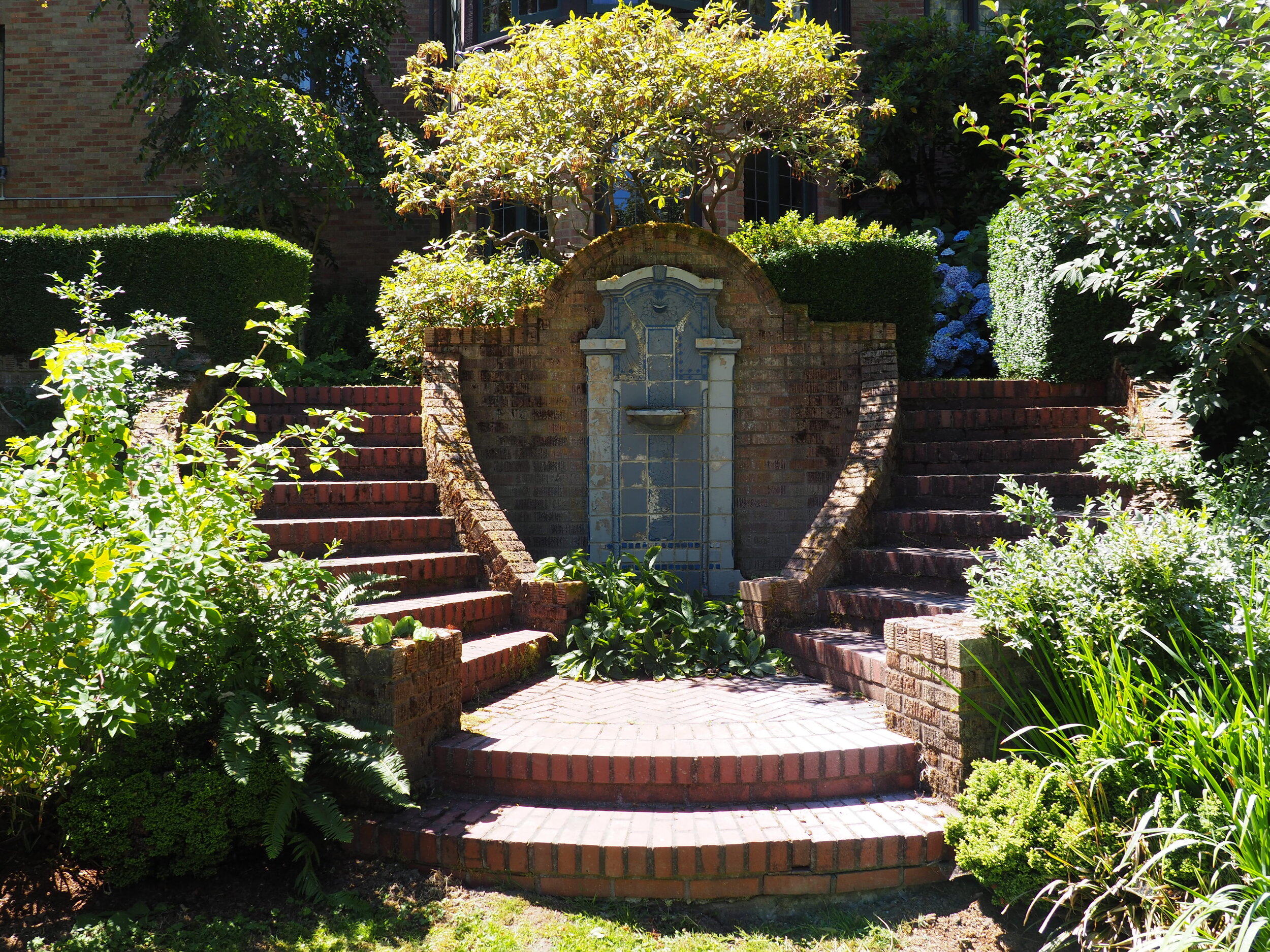 Mt. Baker Garden Tour