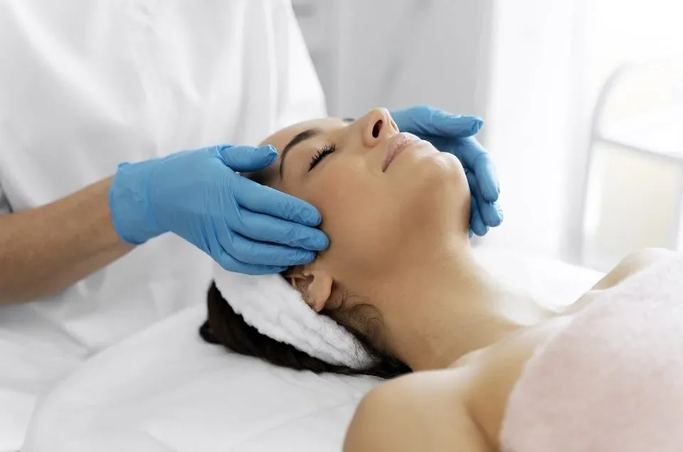 Ultherapy in Fort Lauderdale: Does It Really Work for Skin Tightening or Just Hype?