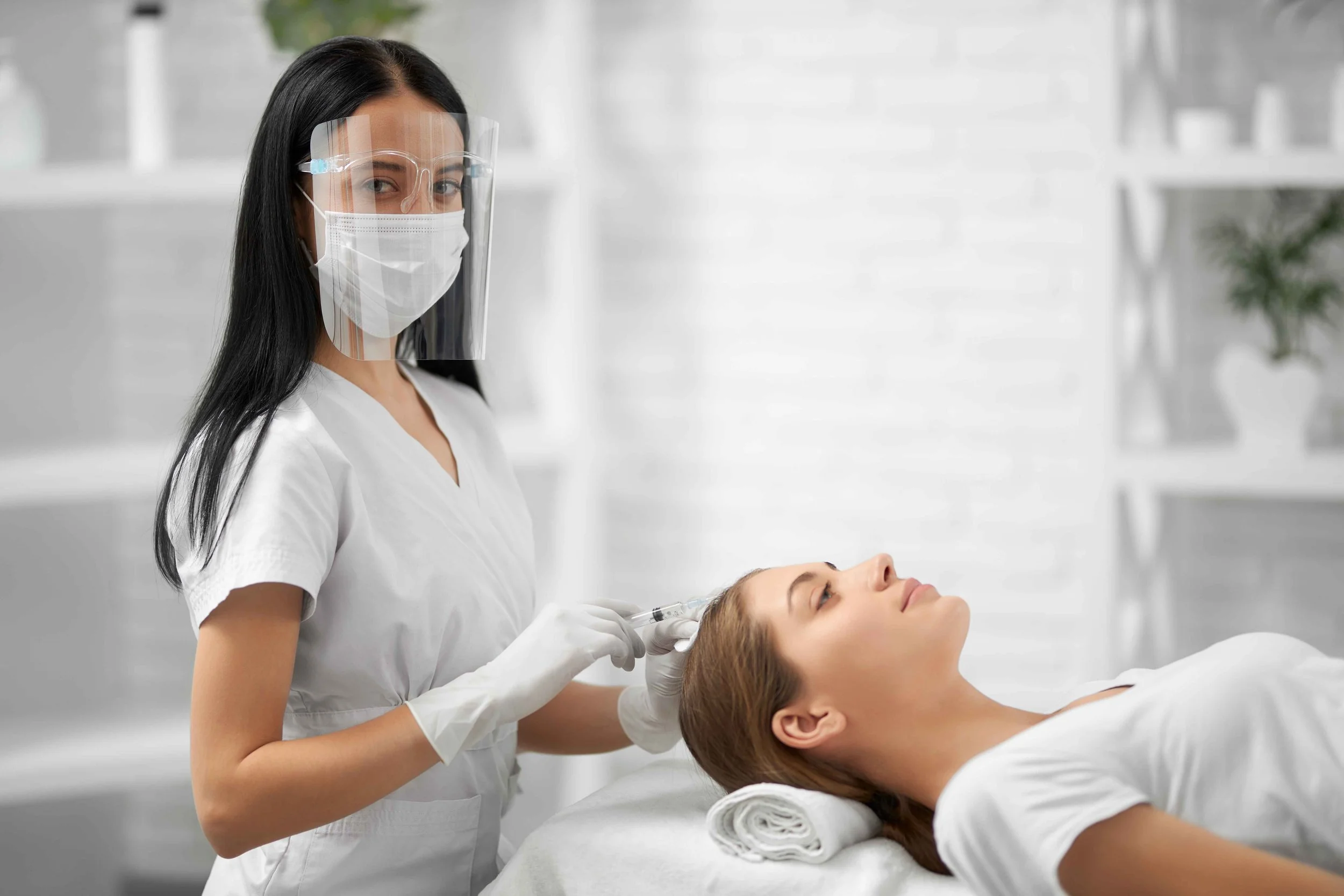 Diamond Glow Naples Fl: A Complete Guide To Brighter, Smoother Skin