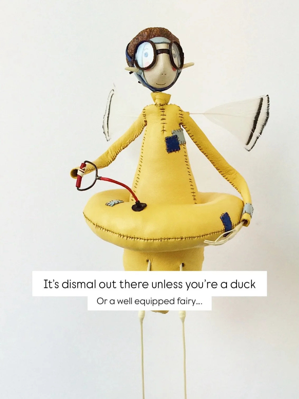 ☔️It&rsquo;s lovely weather for ducks&hellip; 🦆🦆🦆

Fairies on the other hand are advised to stay grounded 
 

 #fairystories #samanthabryan #fairymaker #sculpturelovers #wetweather