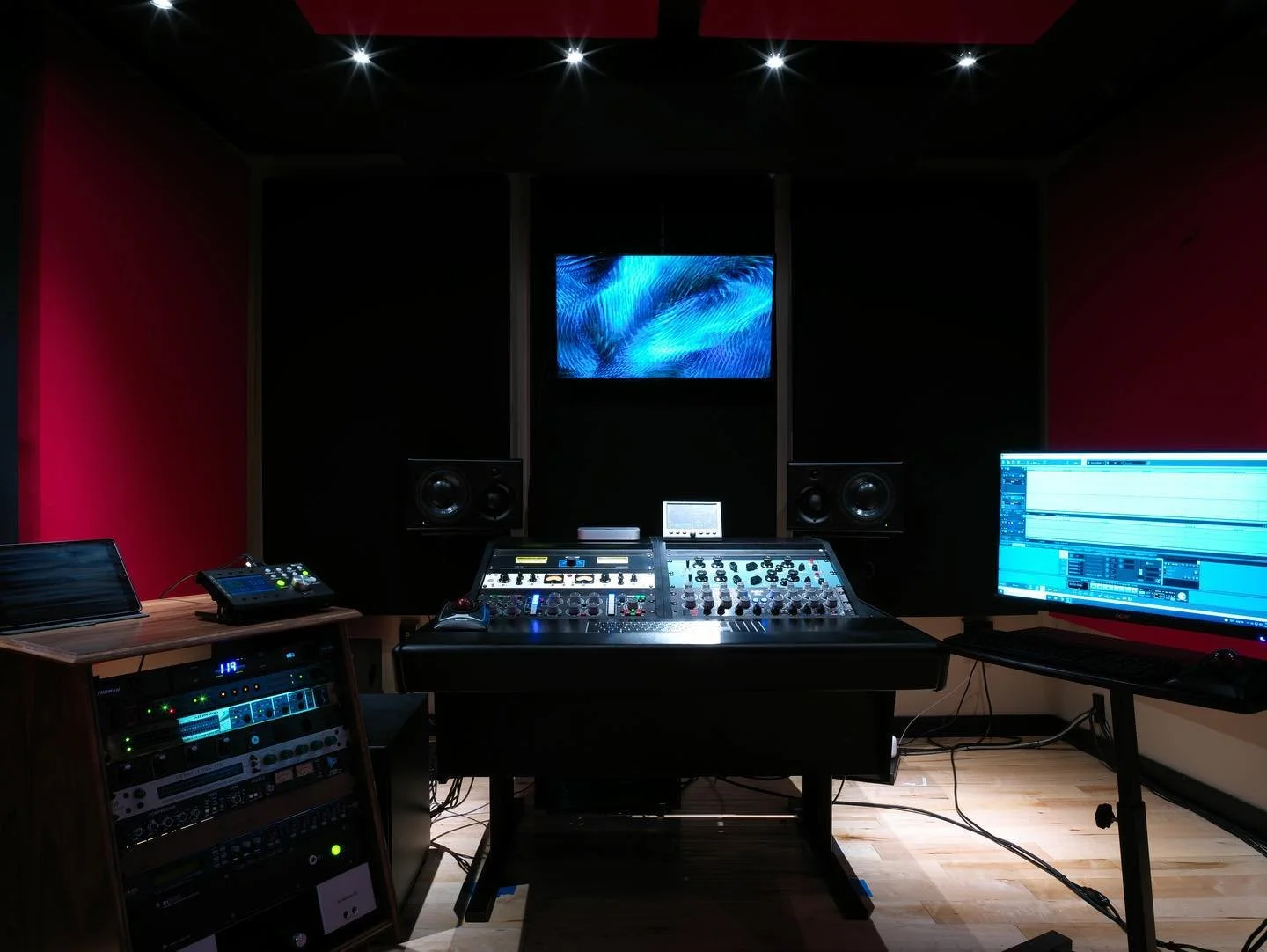 Mastering rig at Blue West.  All analog path + all human feel.  We are running an incredible Sequoia rig with our new matched stereo Pultec eqm-1s3, Maselec mastering console and eq, bax eq, Whitestone level amp, and our newest Lavry Savitr a/d.  We&