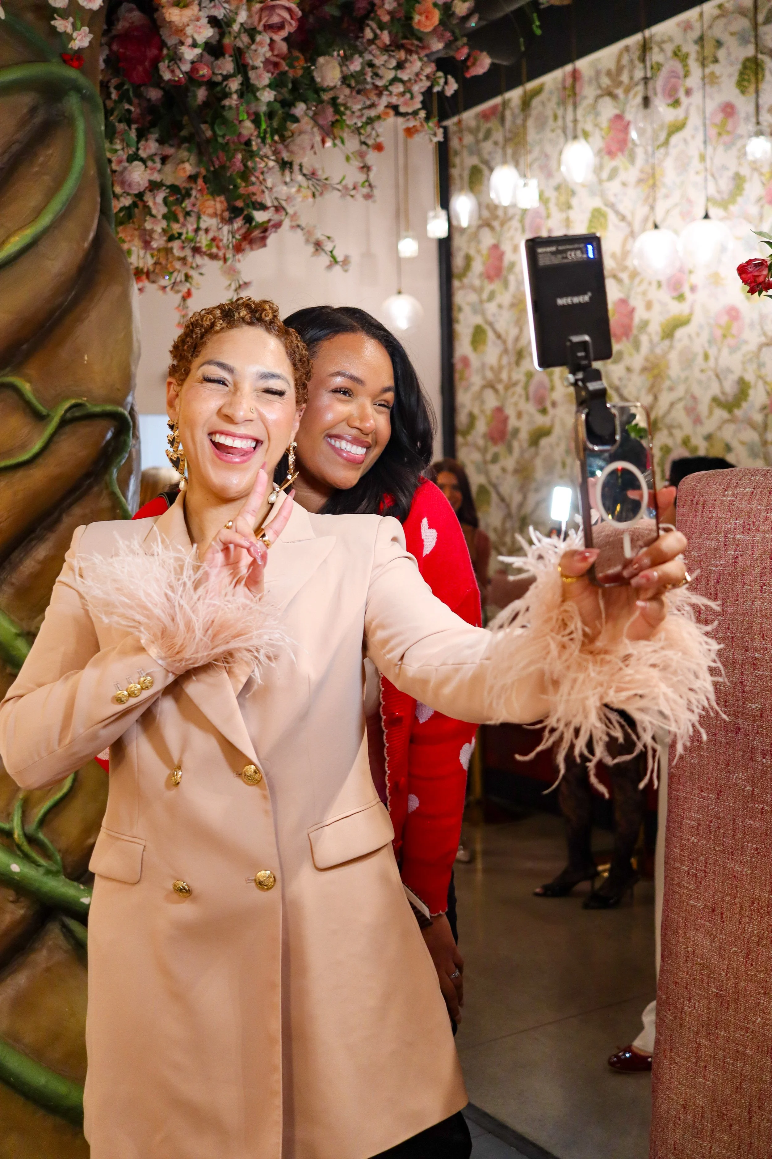 Galentine's Day with Youtube Creators