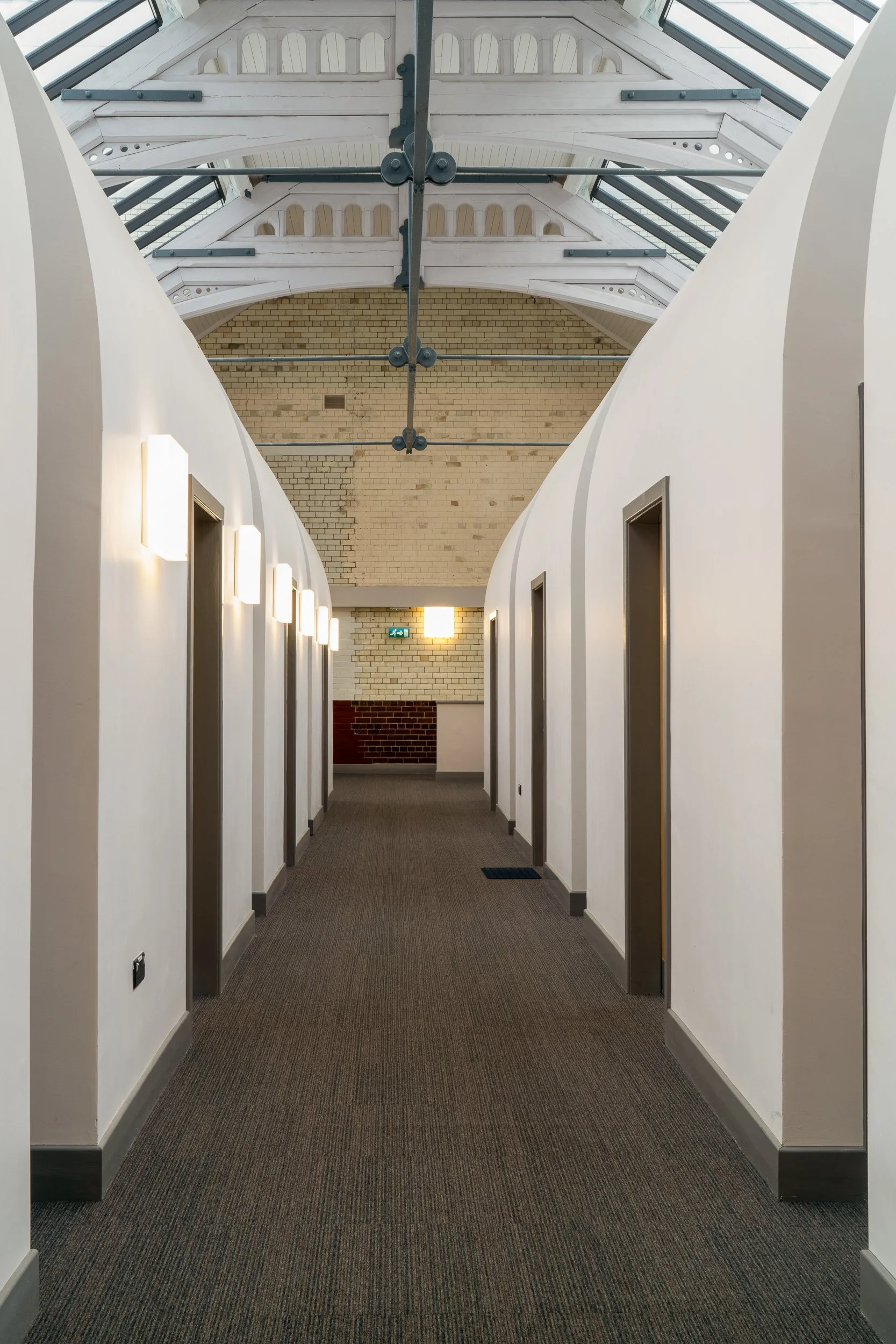 Interior_015.jpg