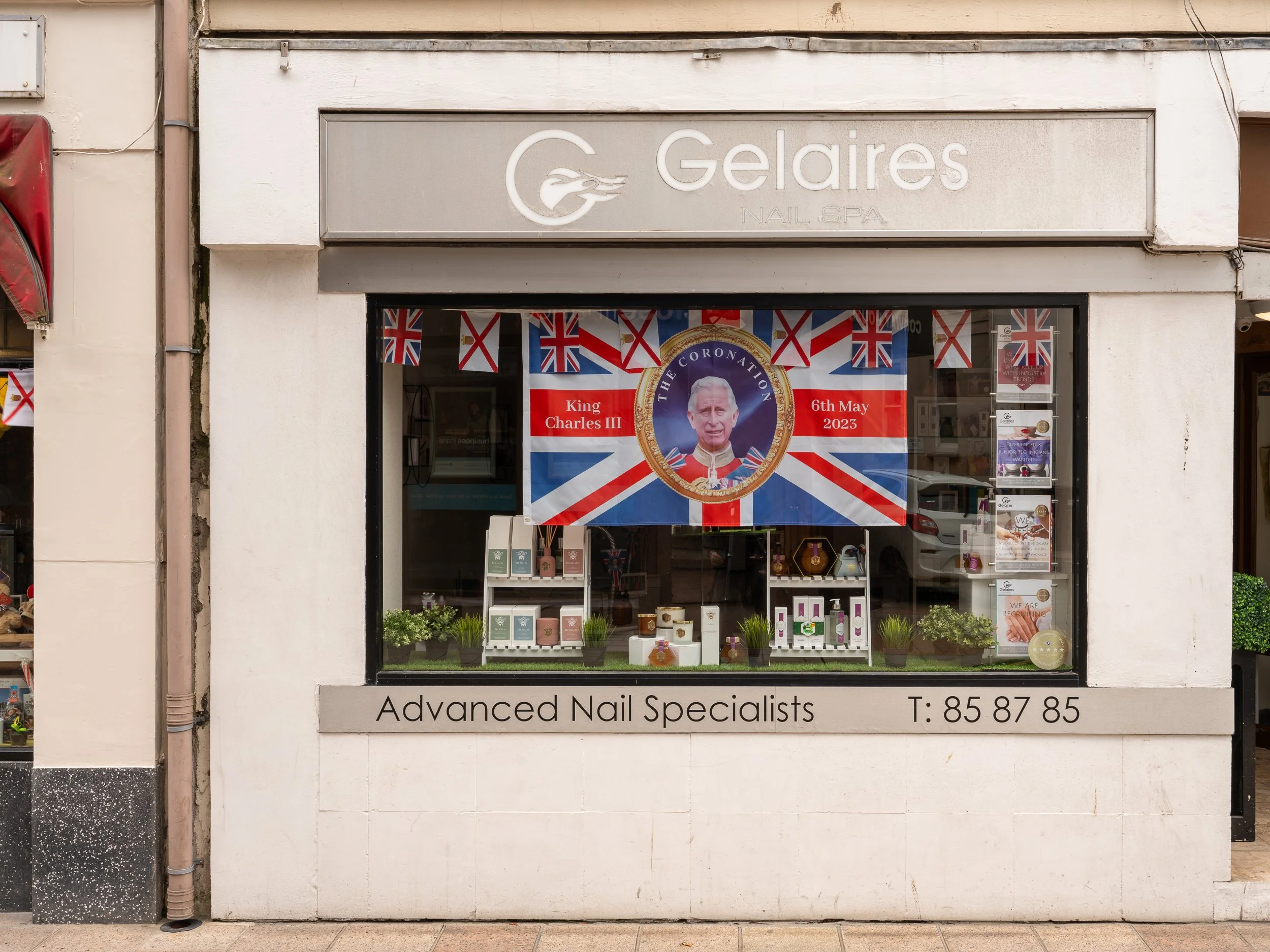 Coronation Shop Front_001.jpg