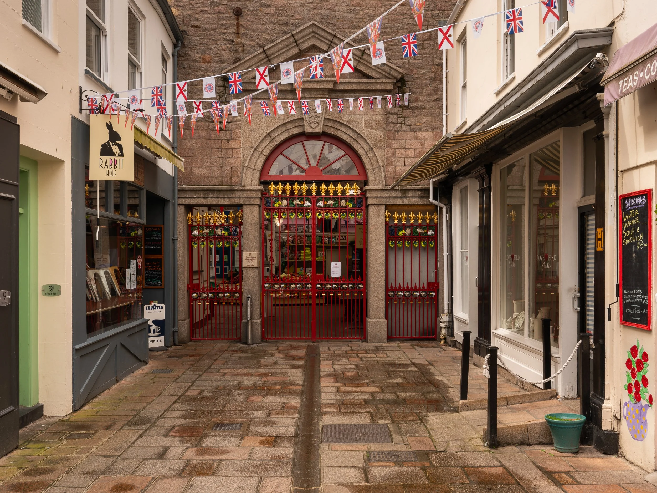 Shop Fronts_010.jpg
