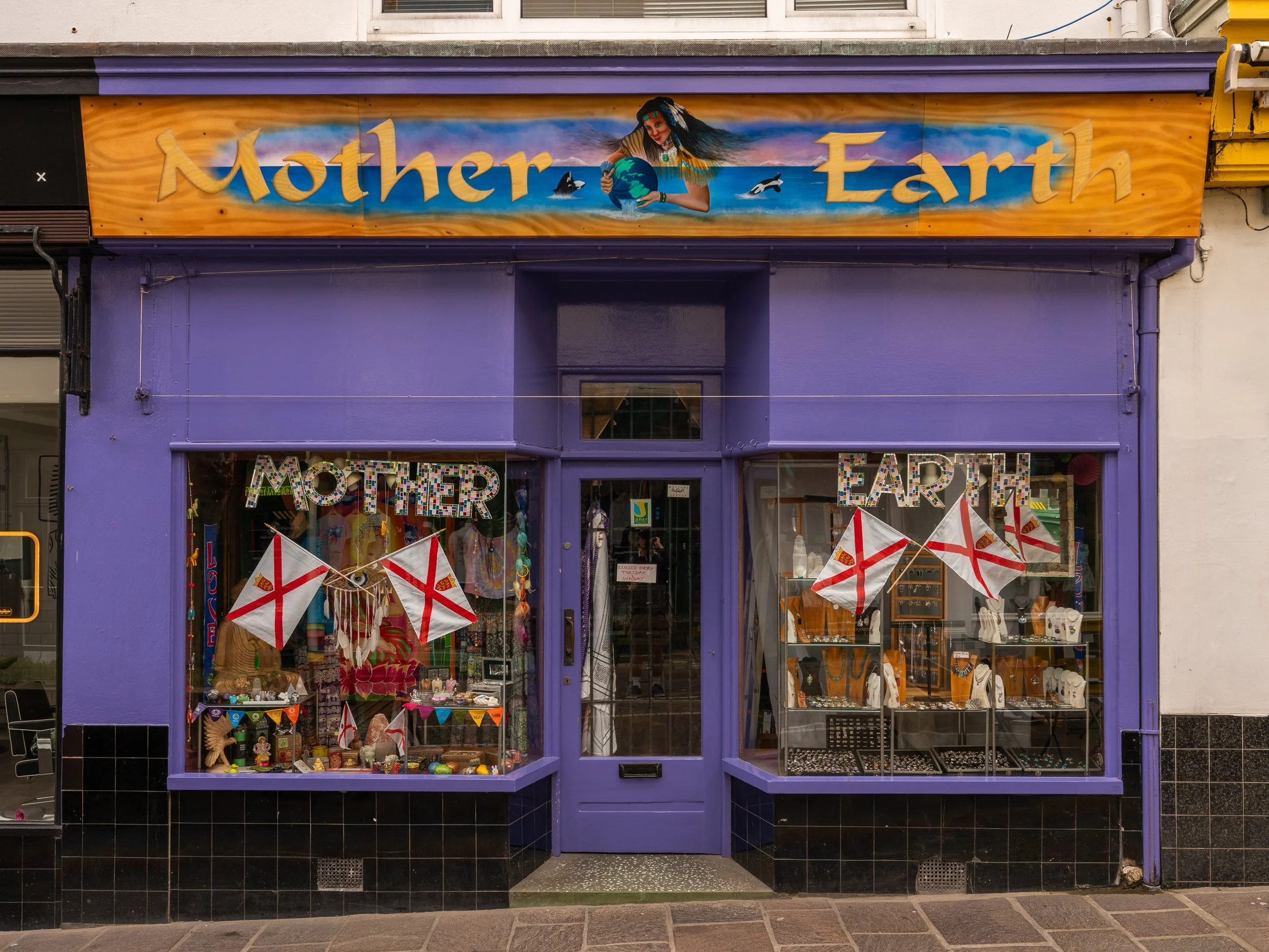 Shop Fronts_003.jpg
