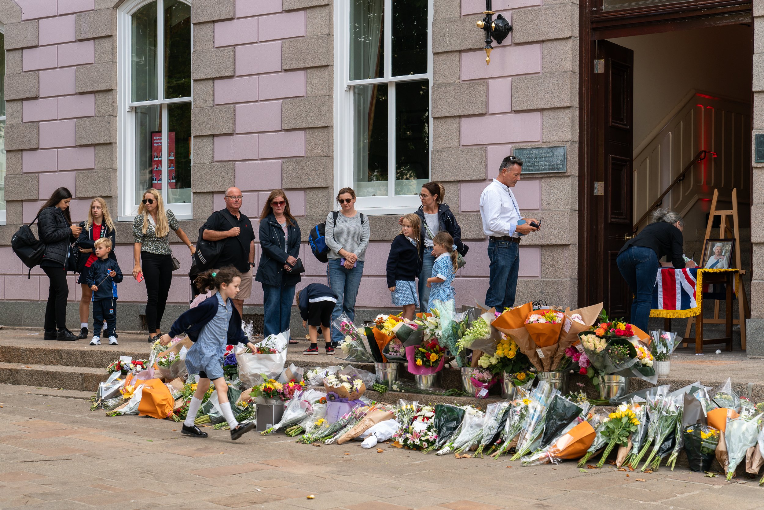 Elizabeth II Commemoration_08.jpg