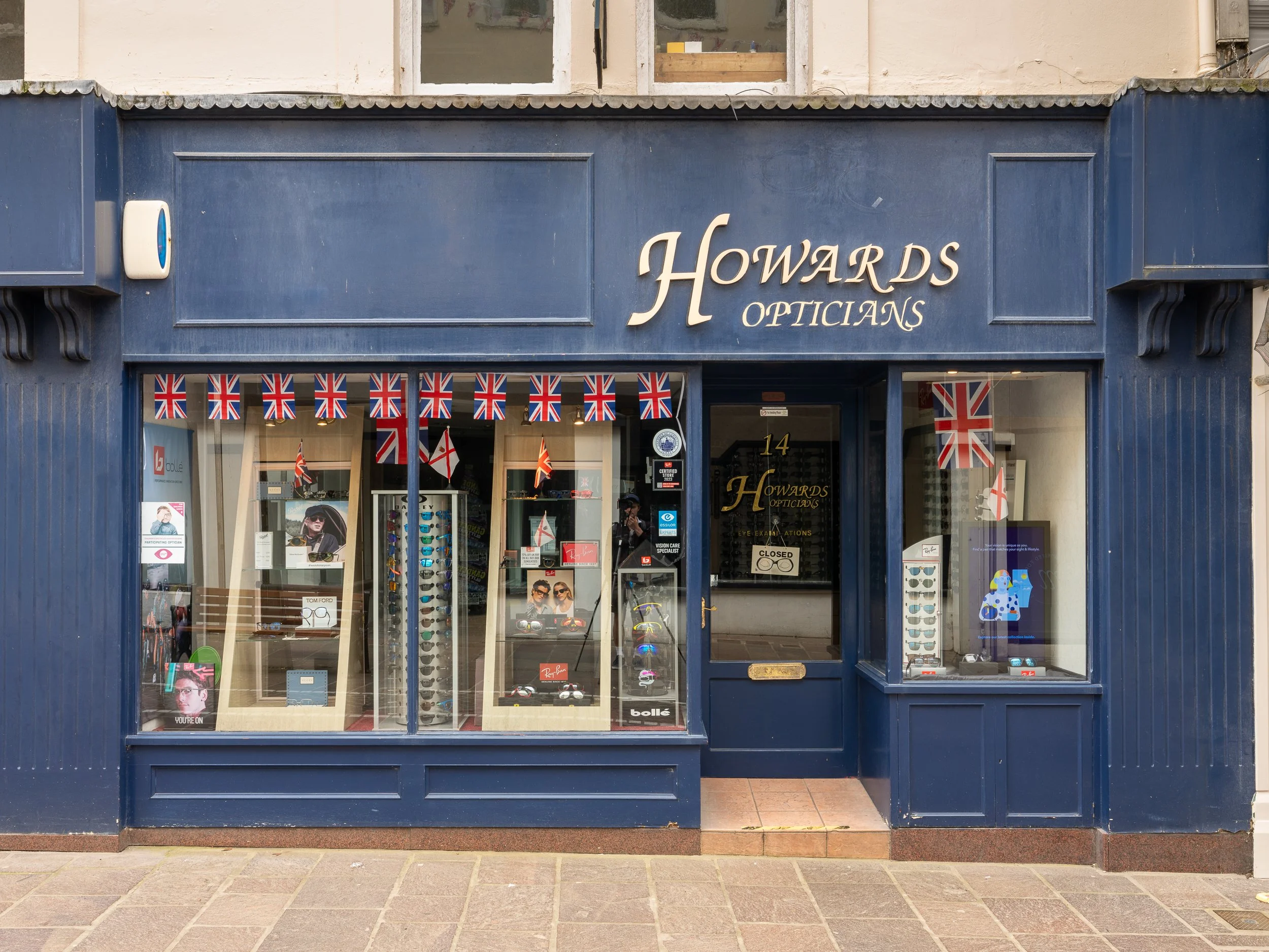 Coronation Shop Front_009.jpg