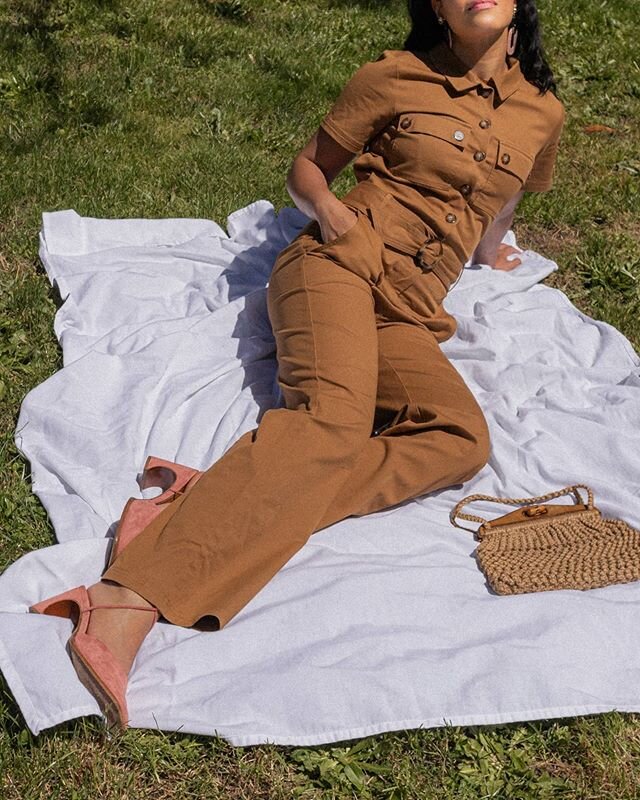 Thought I'd partake in the picnic fun. Also, got my outfit inspo from the latest Styleouge issue.