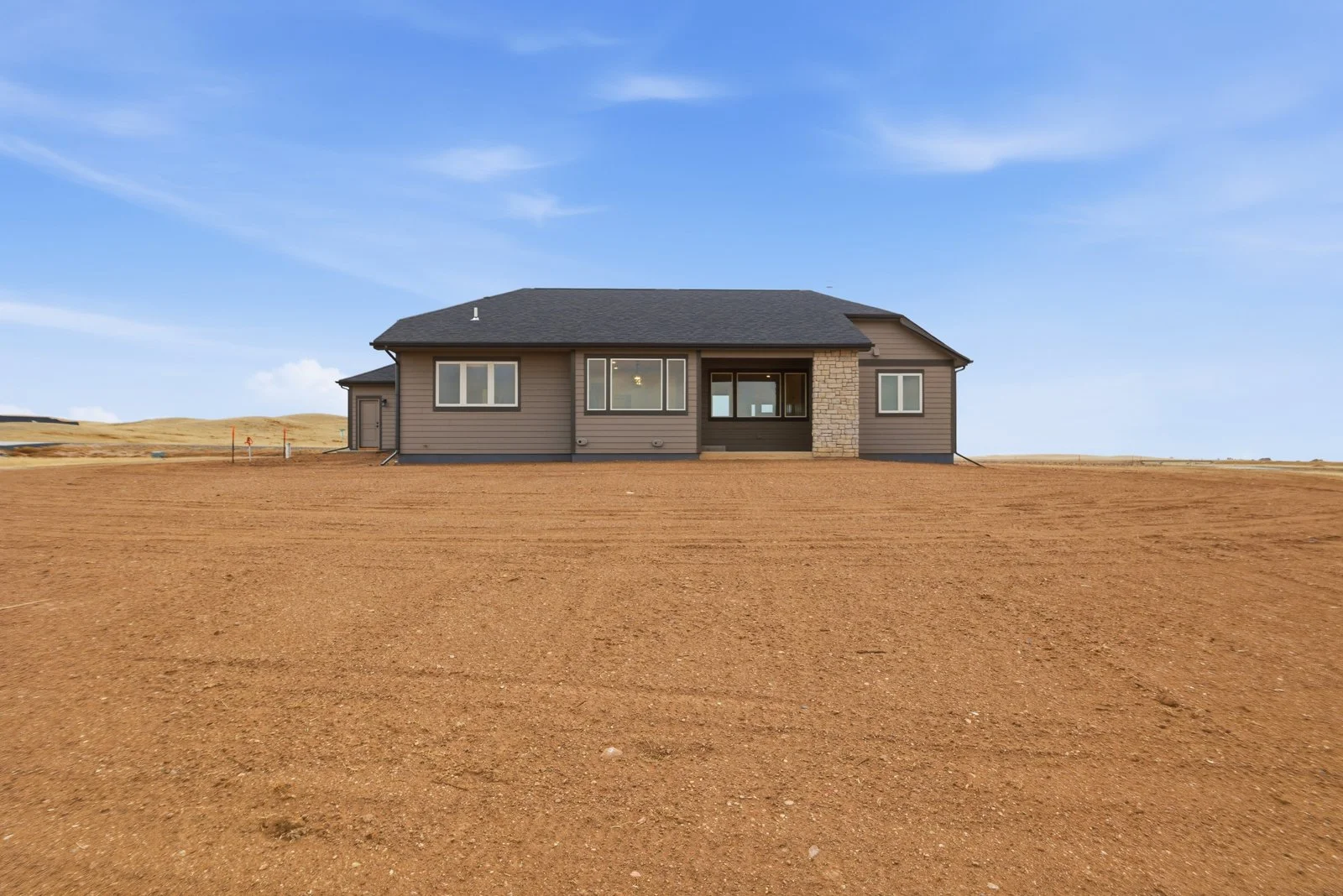 1205 Wineglass-a.jpg