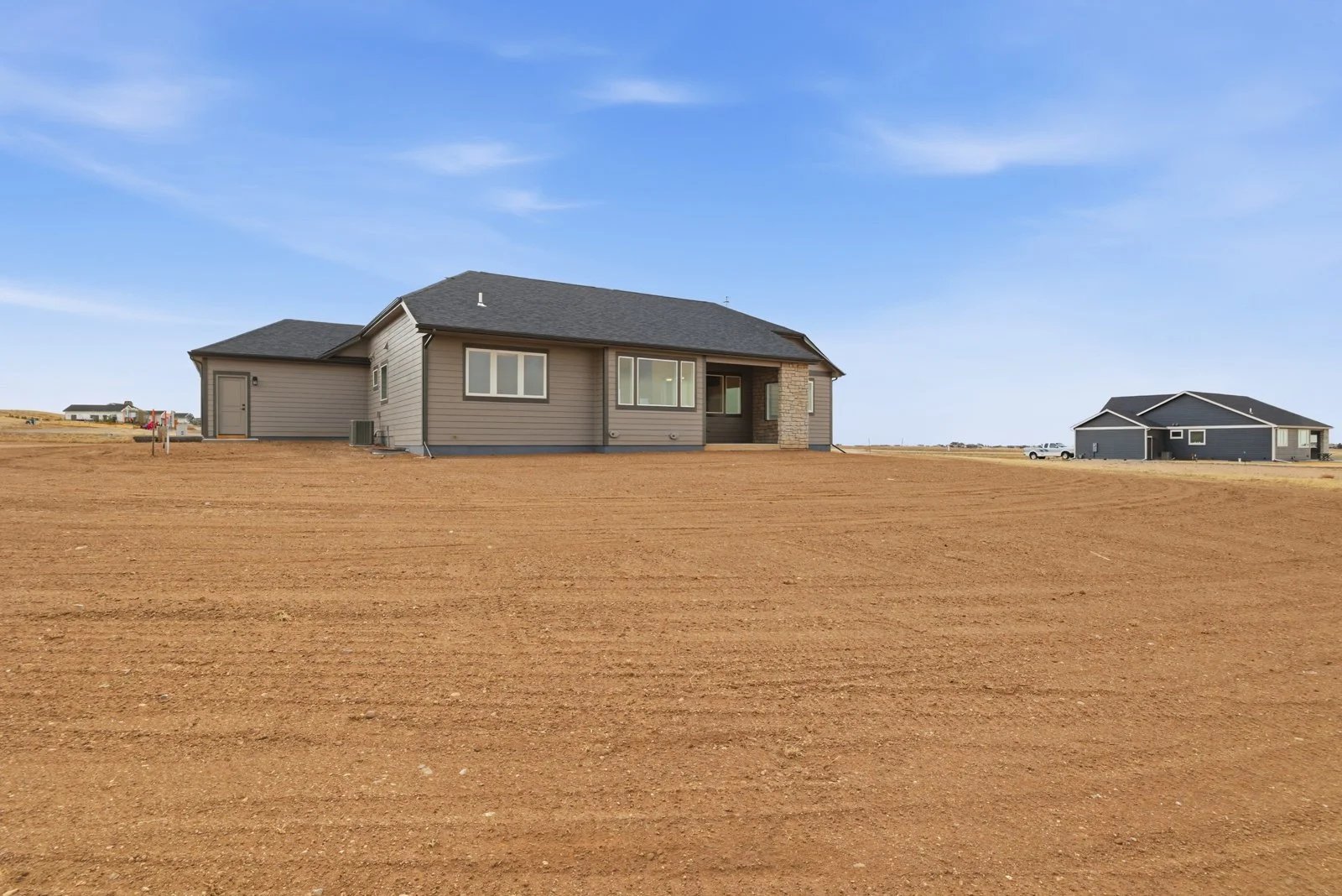 1205 Wineglass-b.jpg