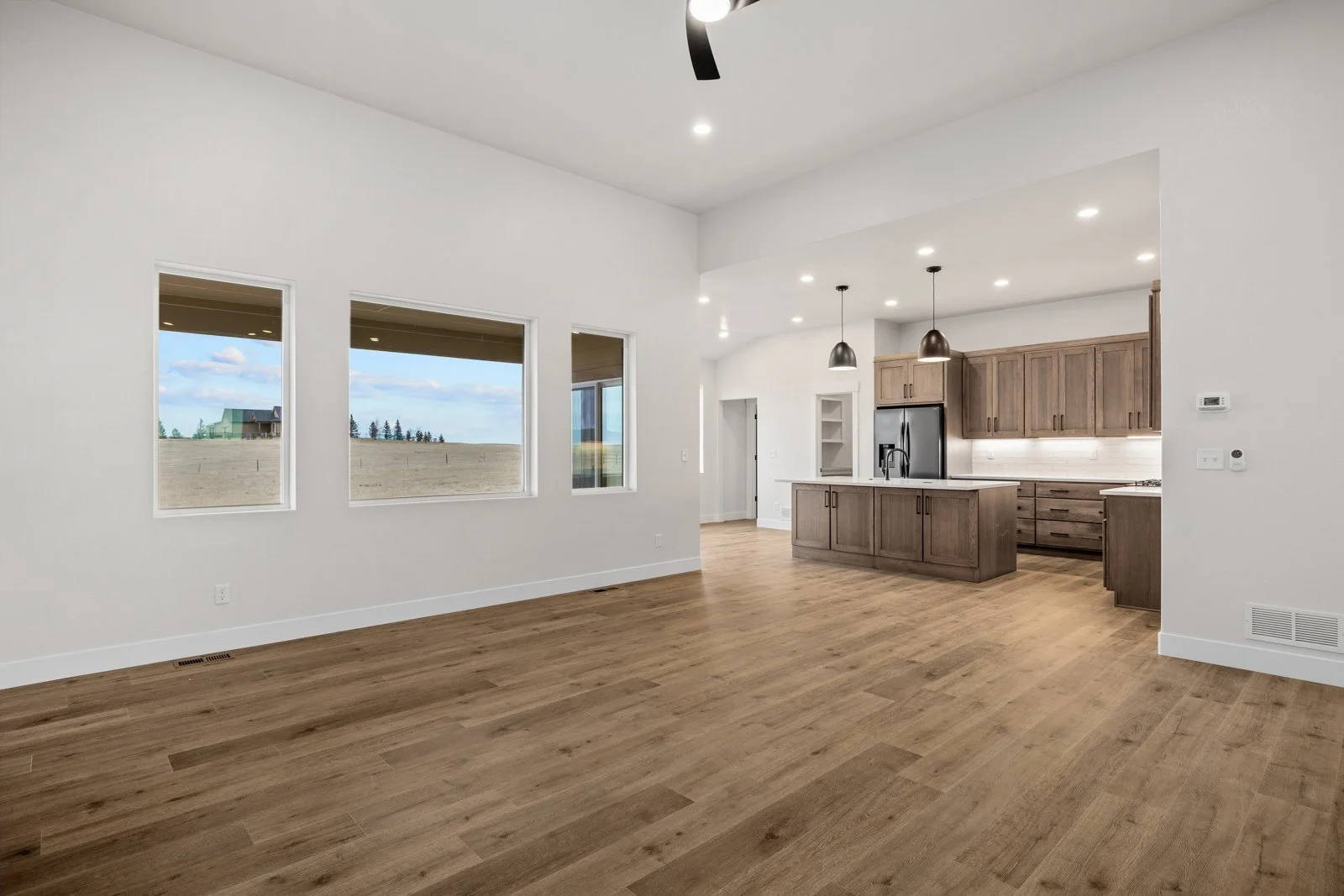 3110 Wineglass-5.jpg