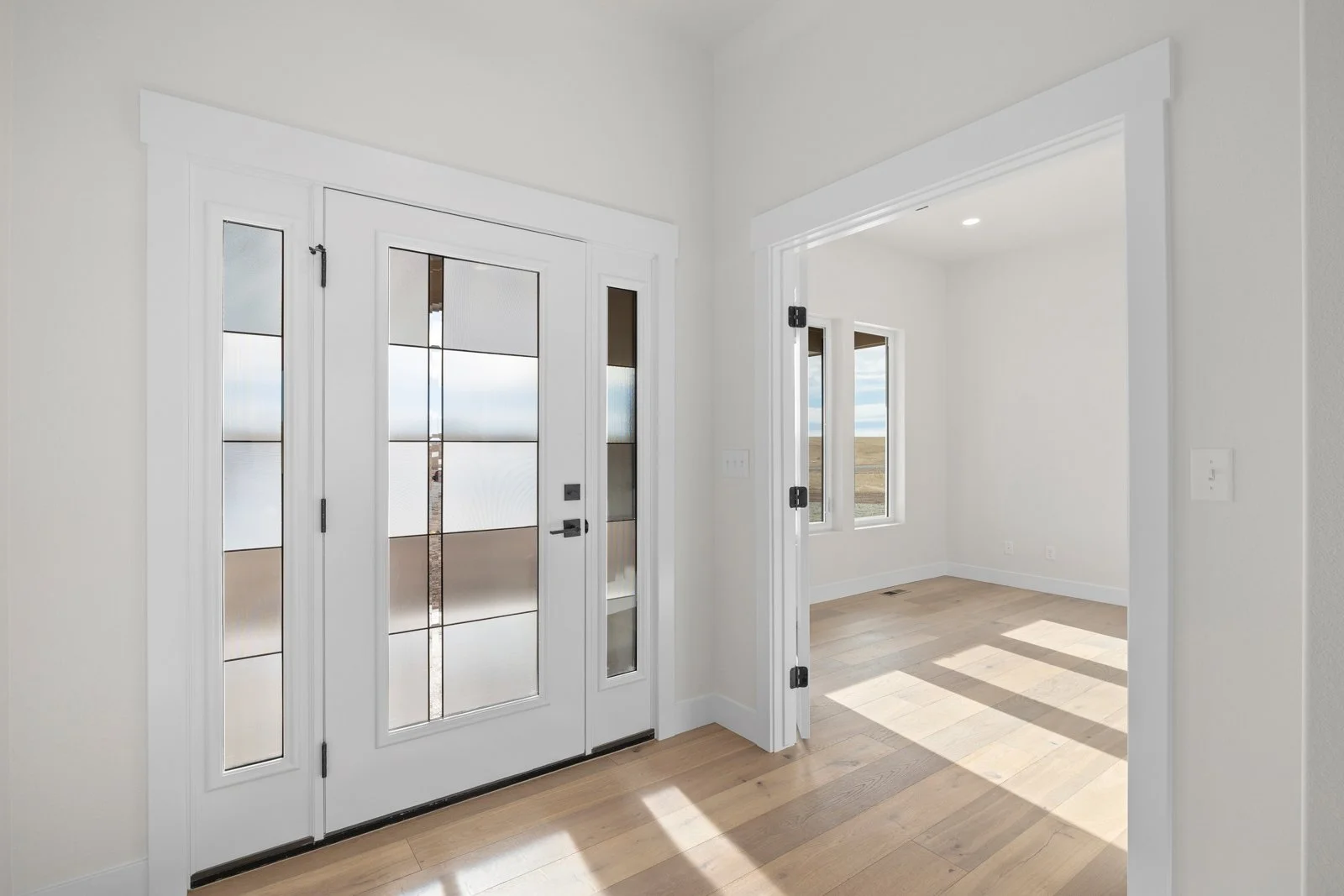 11808 3 dots ct-12.jpg