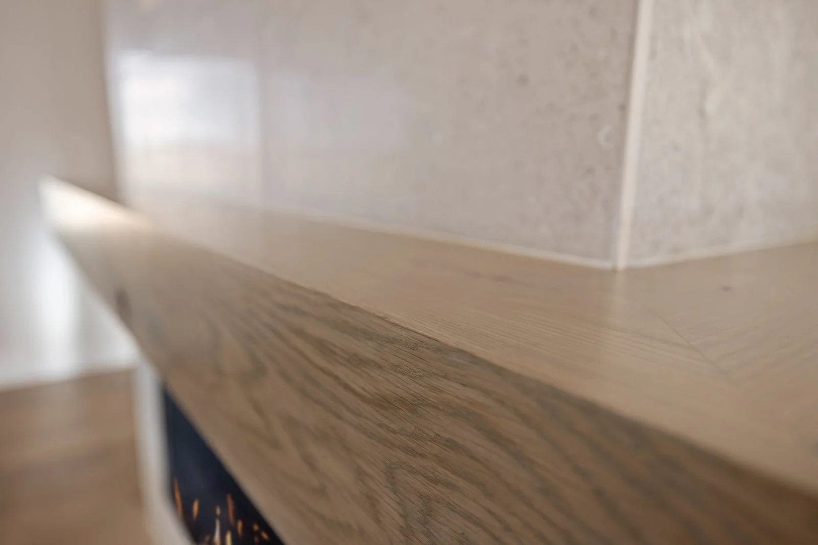 11808 3 dots ct-20.jpg