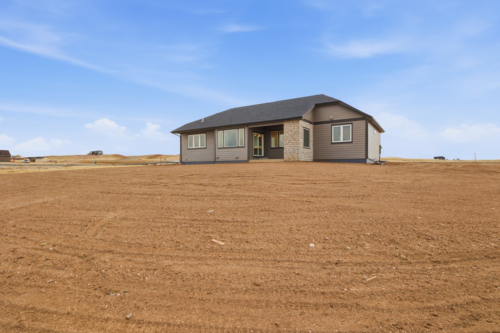 1205 Wineglass-c.jpg