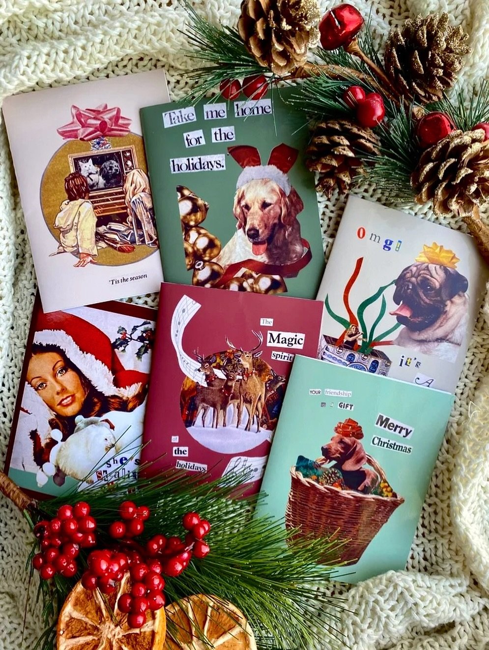 Christmas cards mark the holiday season 💌✨🎄
Available online or at upcoming markets:

〰️ November 15 &mdash; Winter Market @ UVic SUB @the.dahliacollective 
〰️ November 26 &mdash; United Way Holiday Market @ UVic SUB
〰️ December 2 &mdash; Holiday F