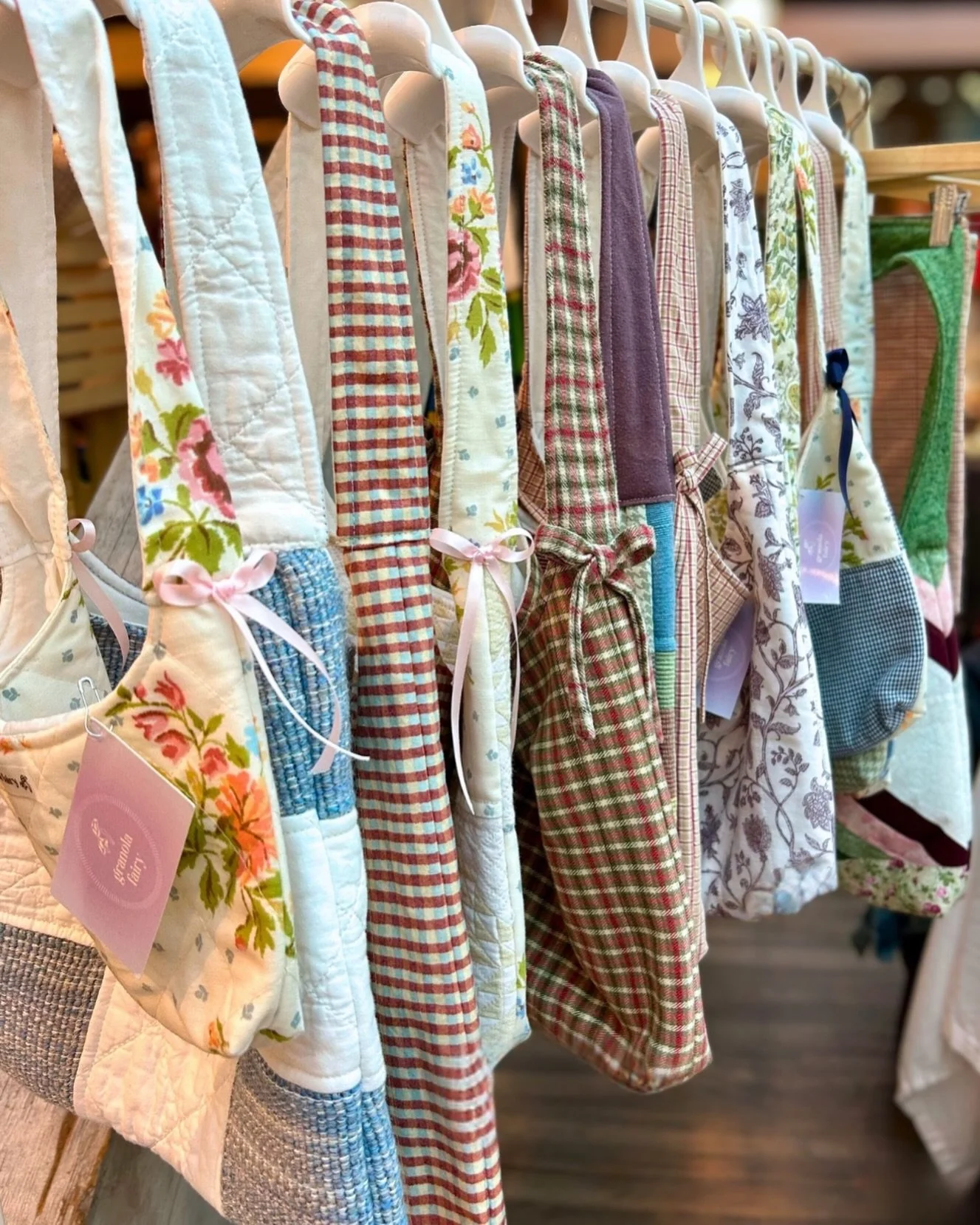 Bags for days 🌀🍷⭐️🕯️🫐🧣